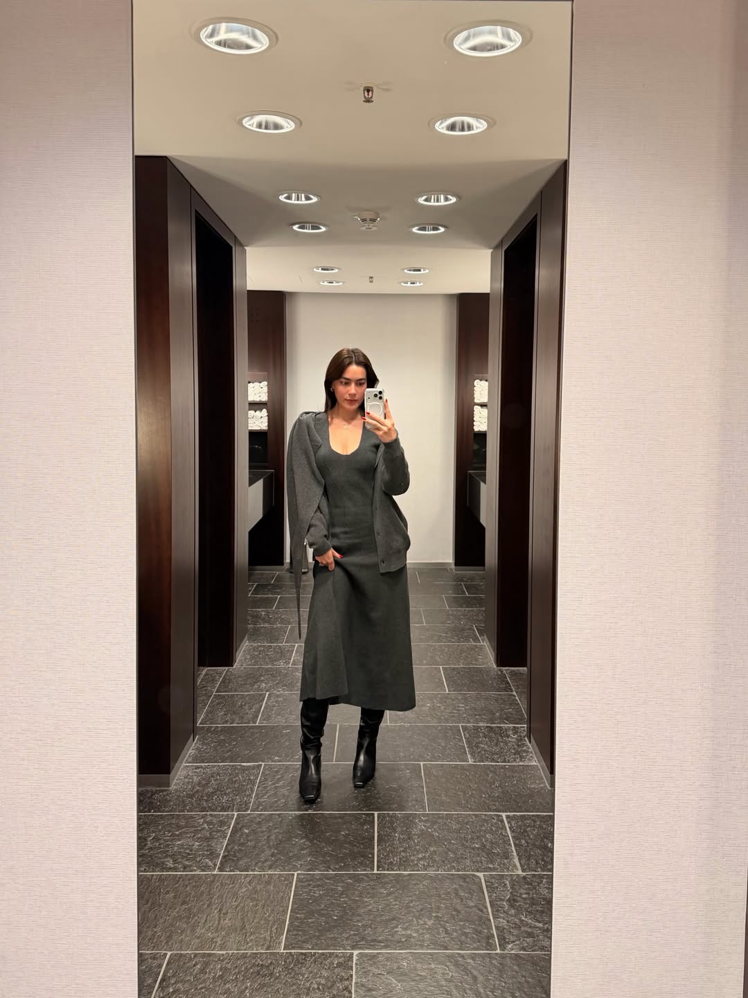 คิมมี่ - คิมเบอร์ลี่ แอน โวลเทมัส