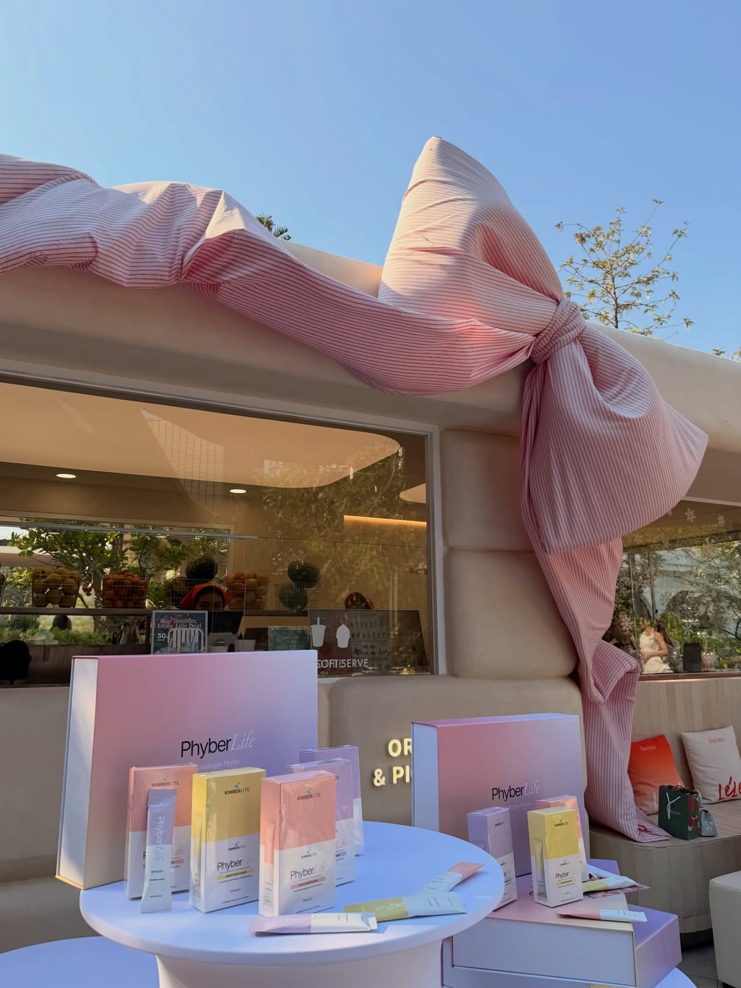 คิมมี่ - คิมเบอร์ลี่ แอน โวลเทมัส