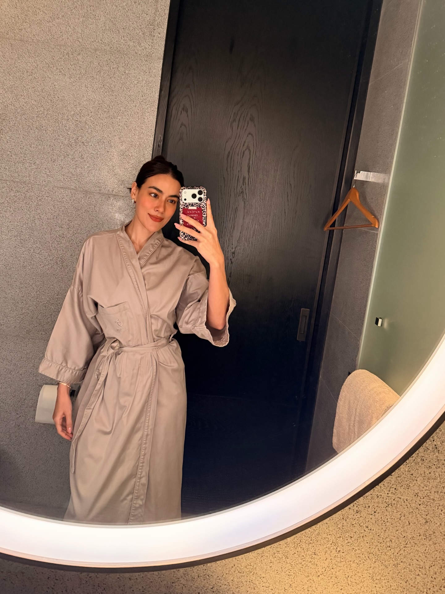 คิมมี่ - คิมเบอร์ลี่ แอน โวลเทมัส