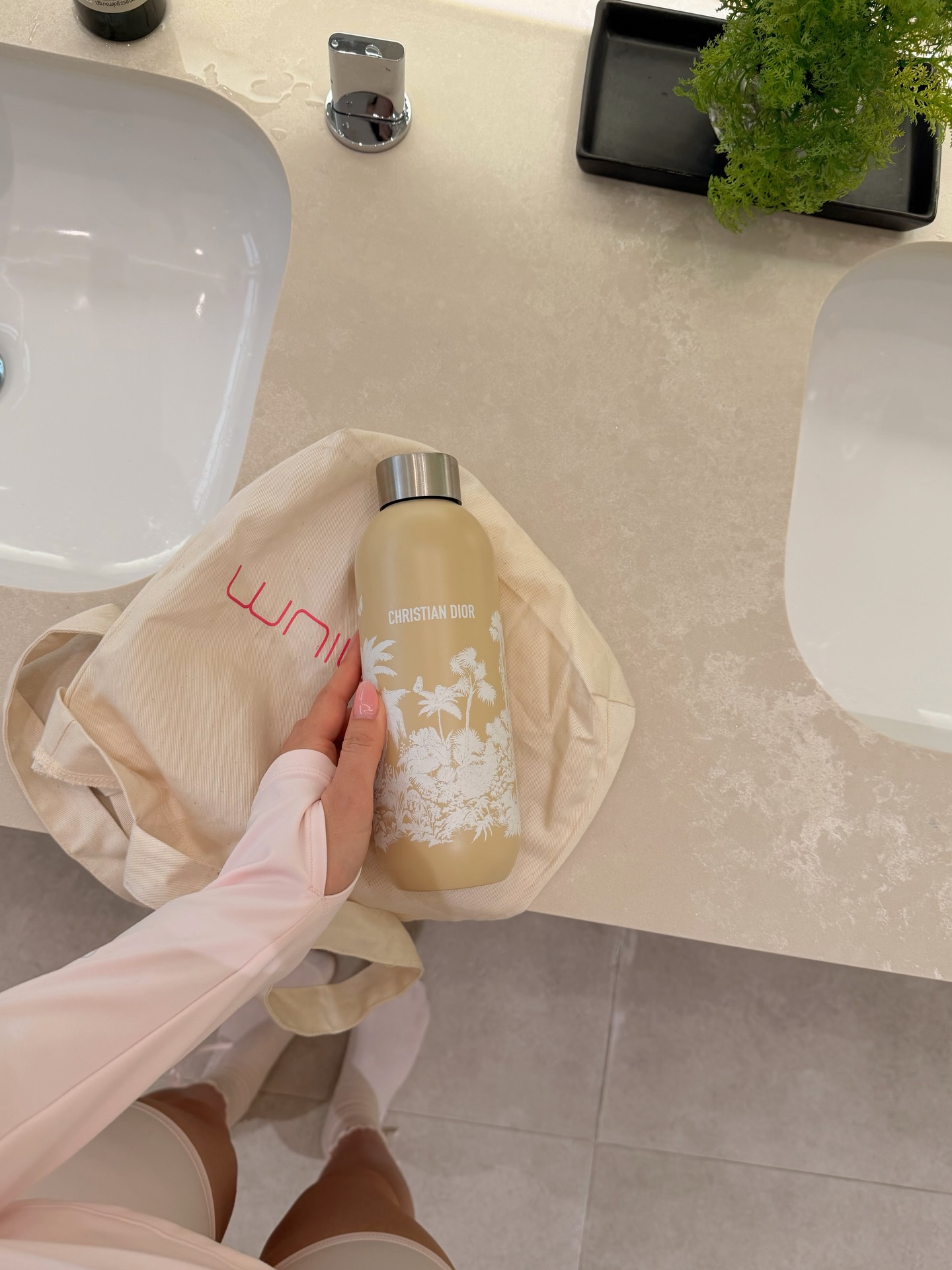 คิมมี่ - คิมเบอร์ลี่ แอน โวลเทมัส