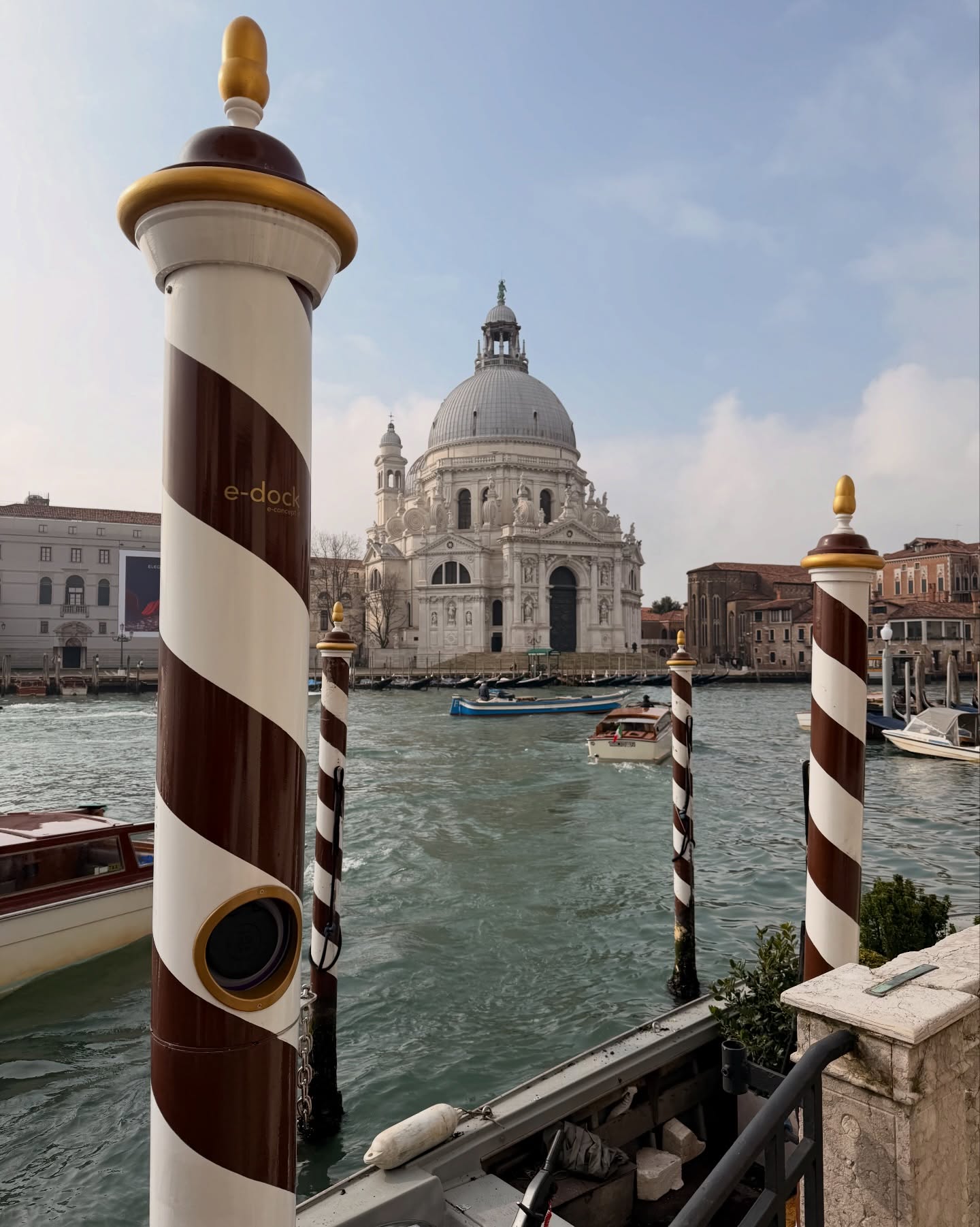 คิมมี่ - คิมเบอร์ลี่ แอน โวลเทมัส