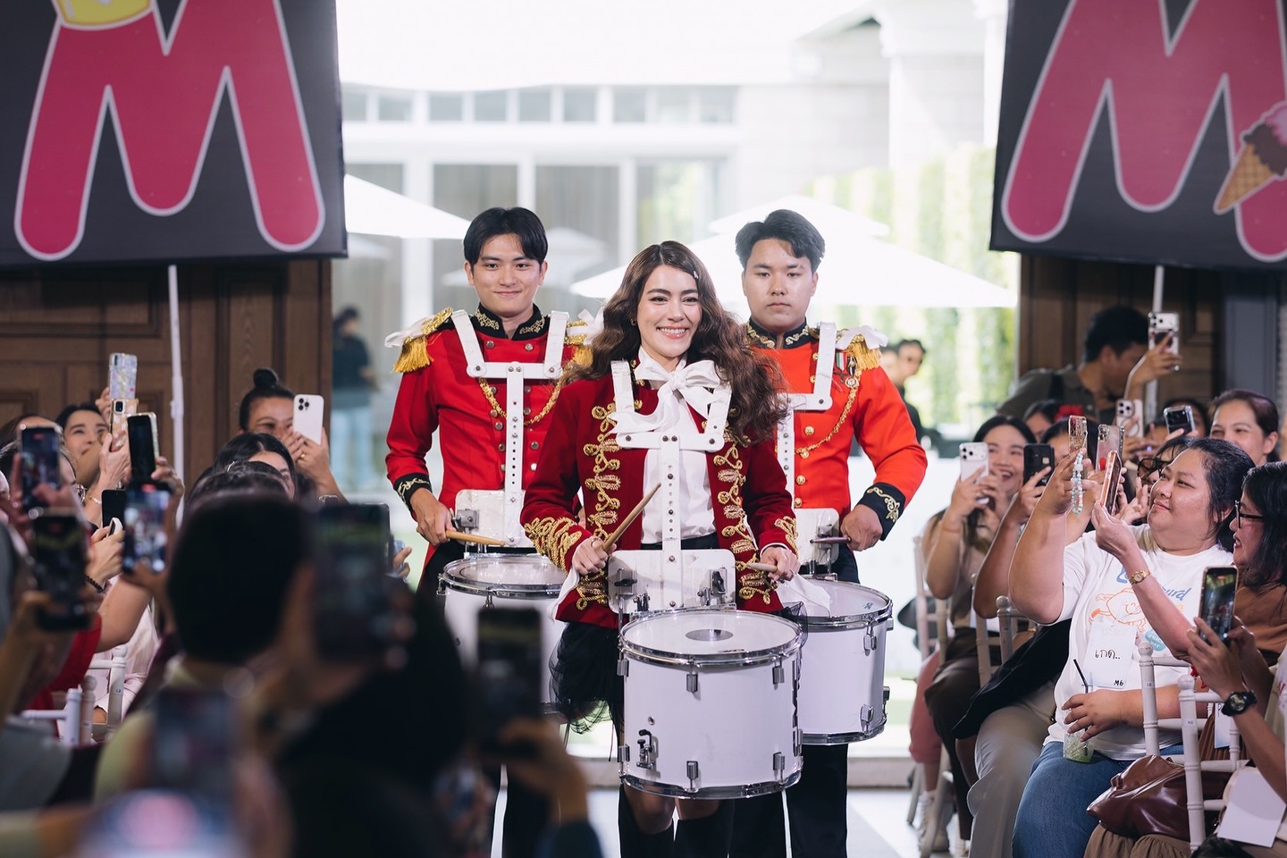 คิมมี่ - คิมเบอร์ลี่ แอน โวลเทมัส