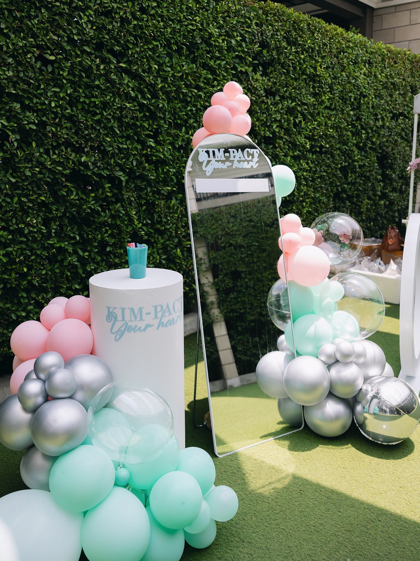 คิมมี่ - คิมเบอร์ลี่ แอน โวลเทมัส