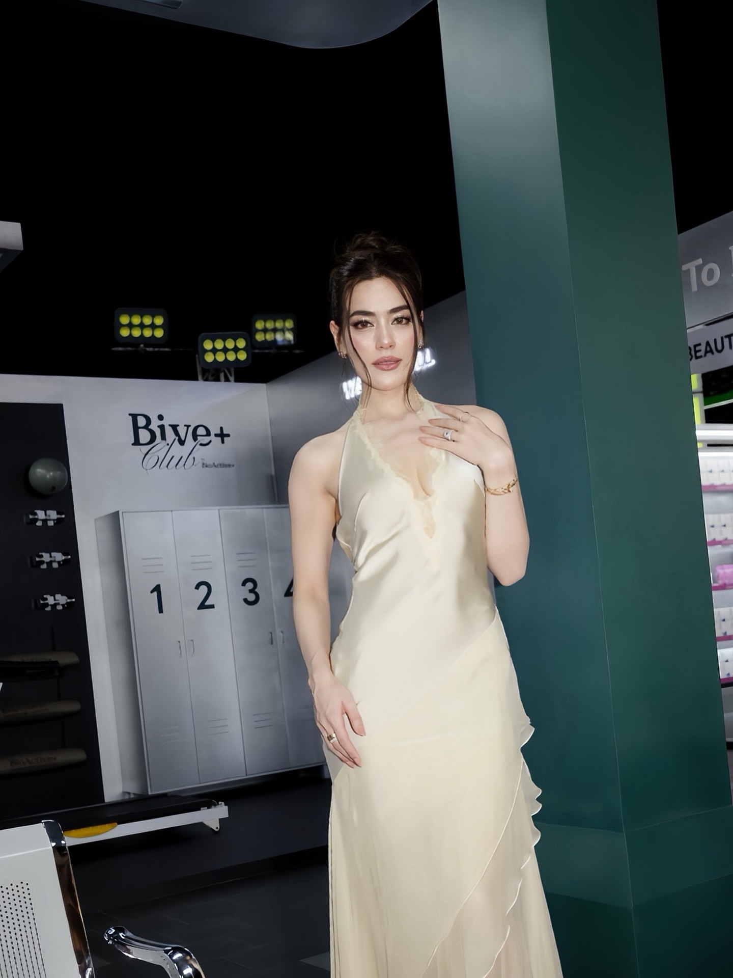 คิมมี่ - คิมเบอร์ลี่ แอน โวลเทมัส