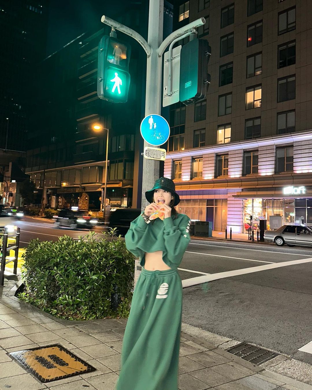 ลิซ่า - ลลิษา มโนบาล