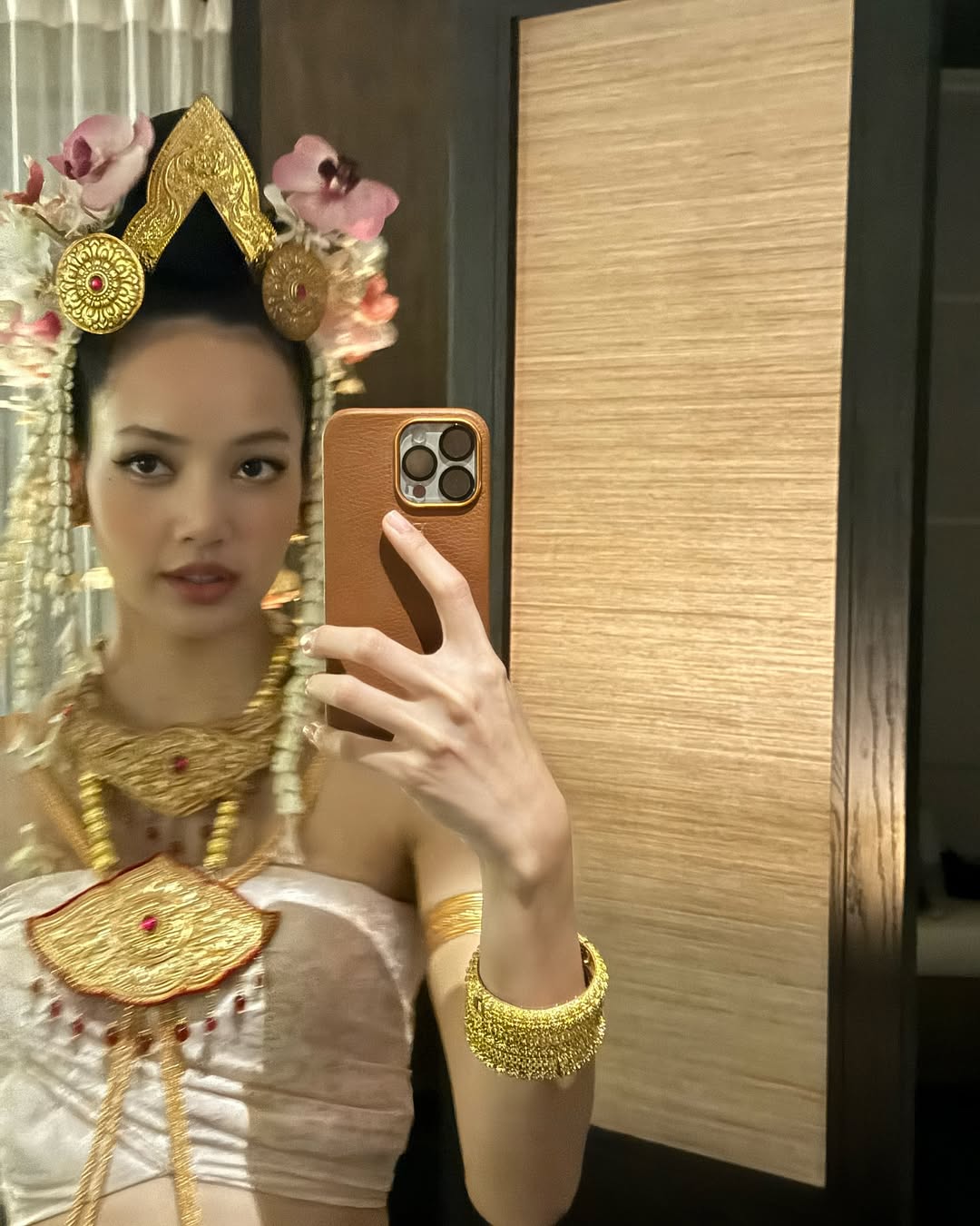 ลิซ่า - ลลิษา มโนบาล