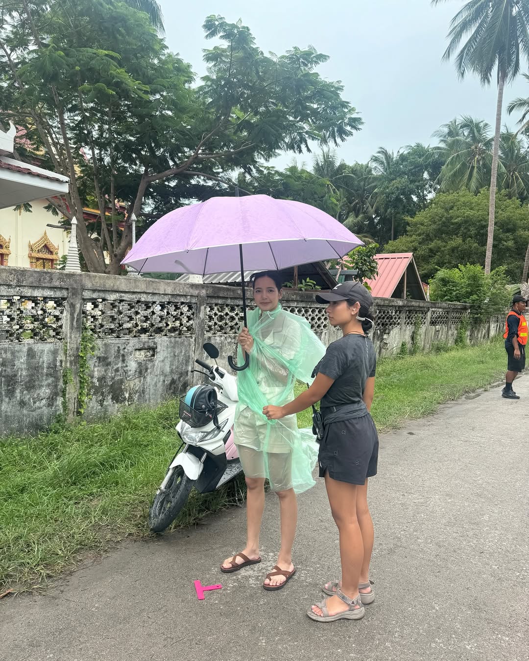 ลิซ่า - ลลิษา มโนบาล