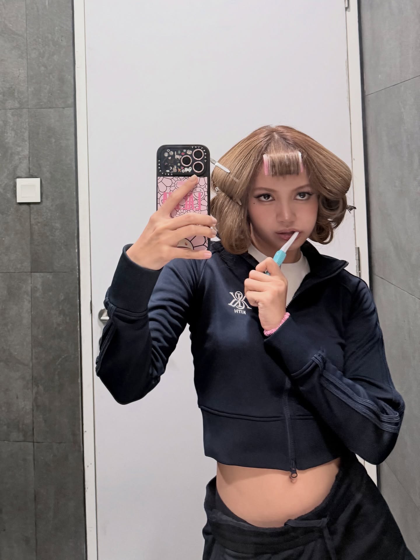 ลิซ่า - ลลิษา มโนบาล