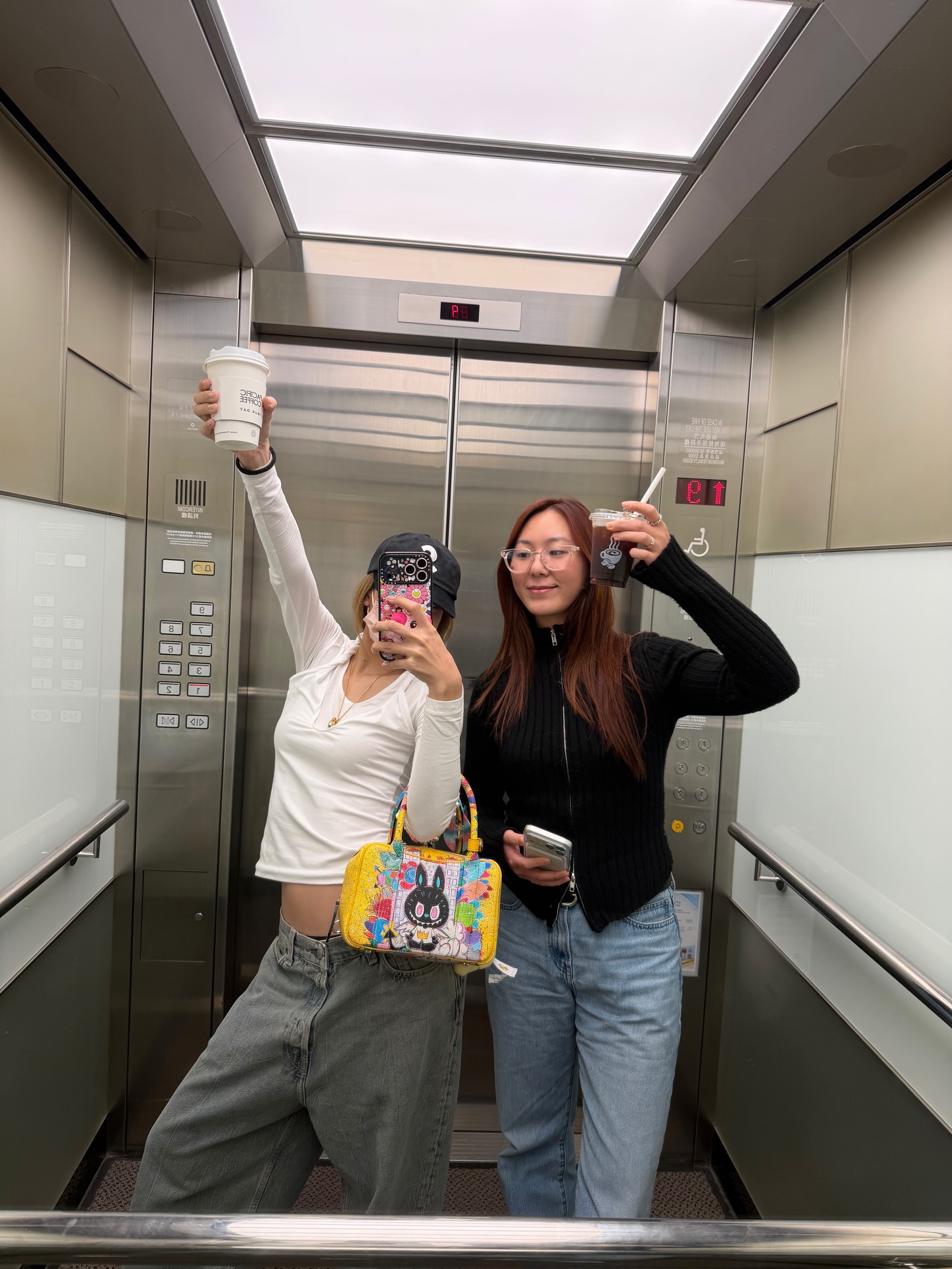 ลิซ่า - ลลิษา มโนบาล