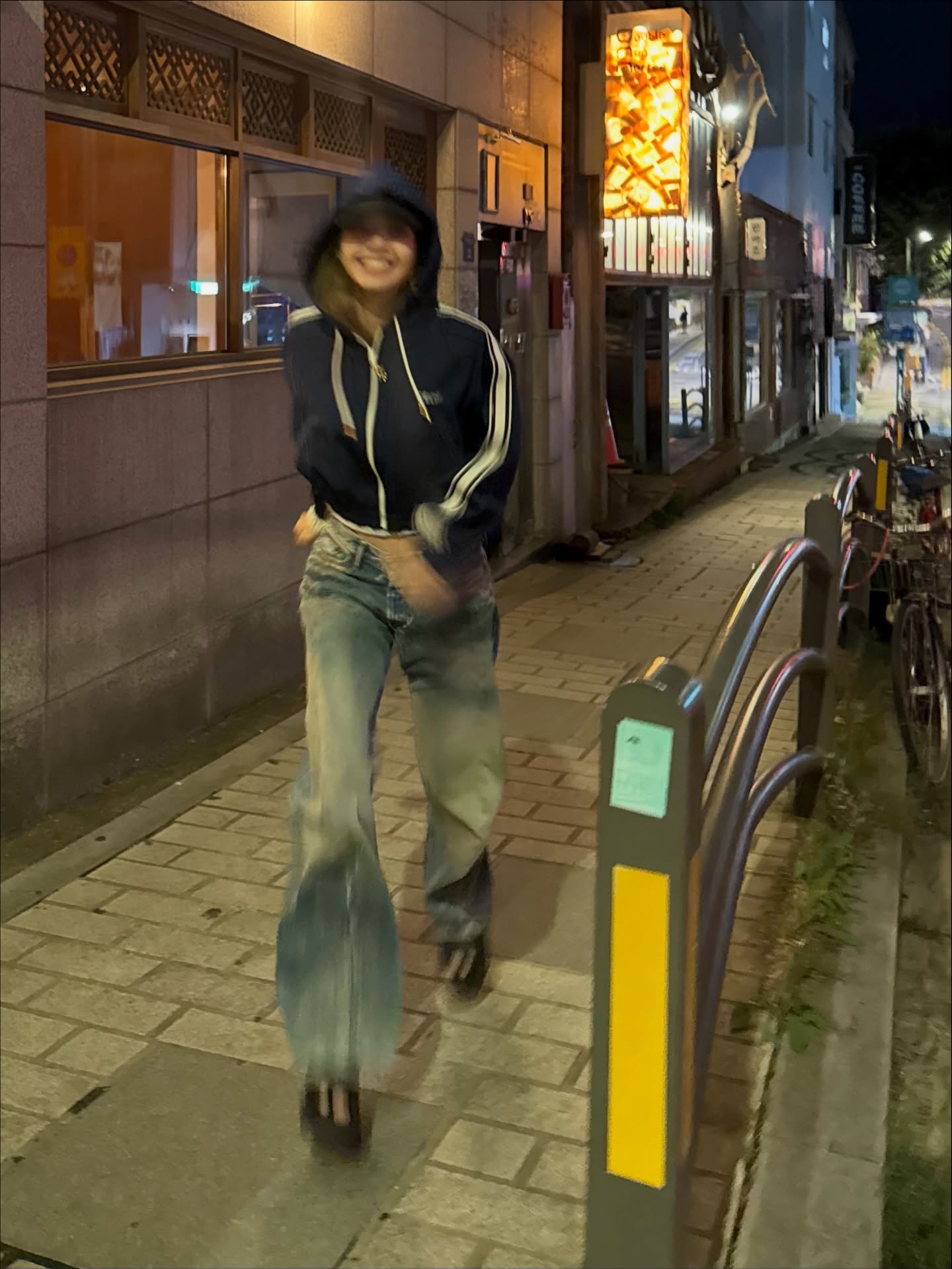 ลิซ่า - ลลิษา มโนบาล