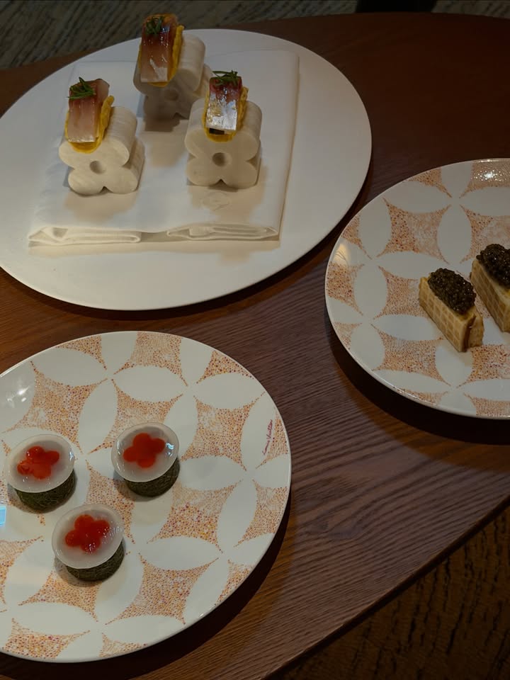 ลิซ่า - ลลิษา มโนบาล