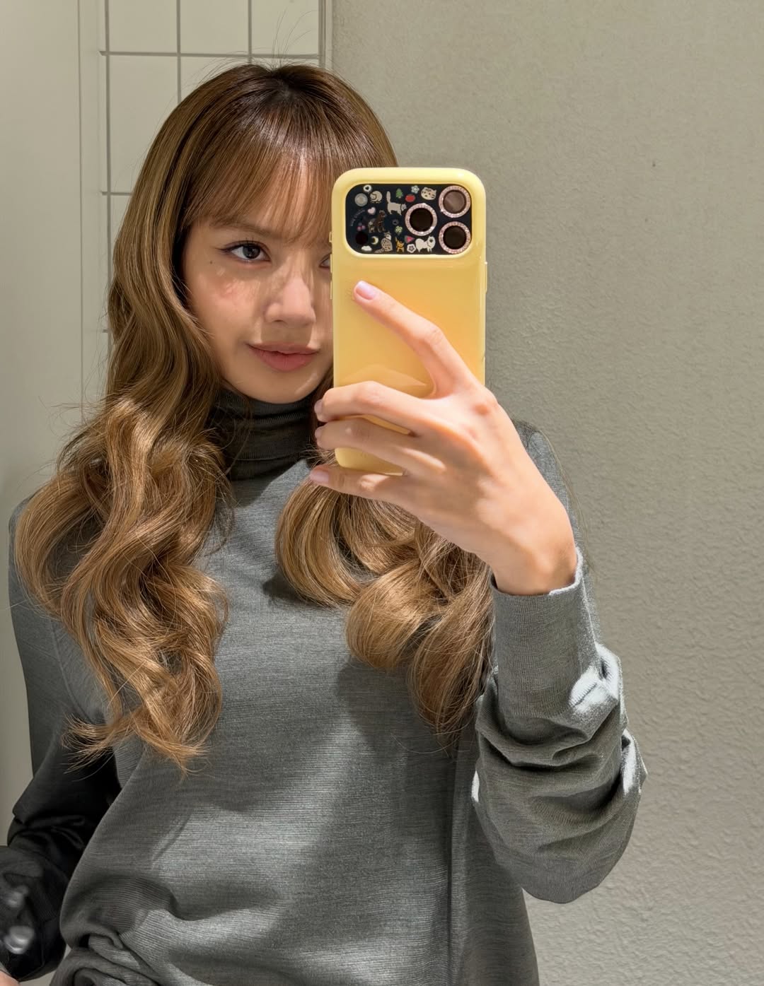 ลิซ่า - ลลิษา มโนบาล