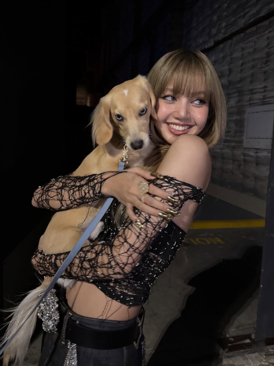 ลิซ่า - ลลิษา มโนบาล