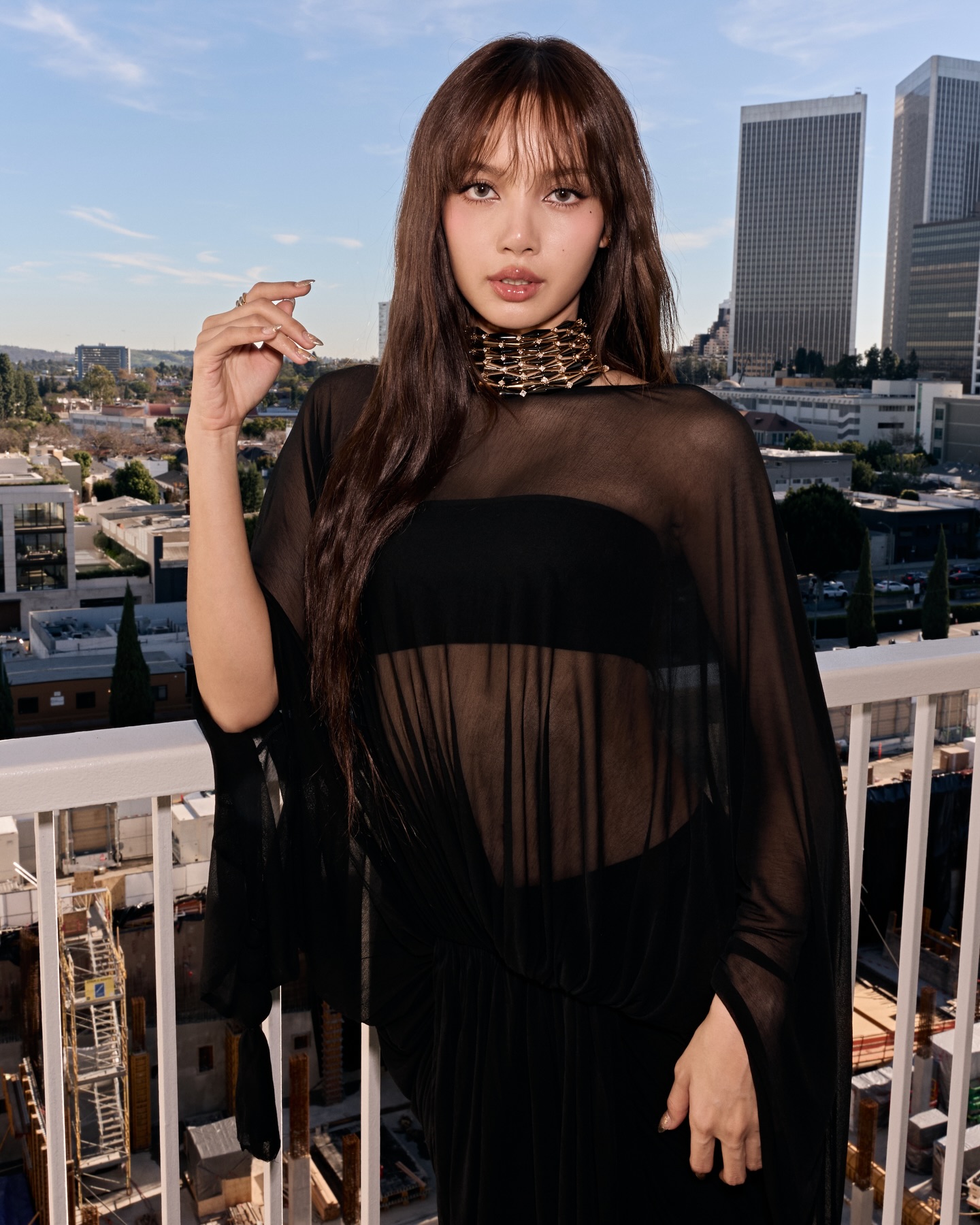 ลิซ่า - ลลิษา มโนบาล