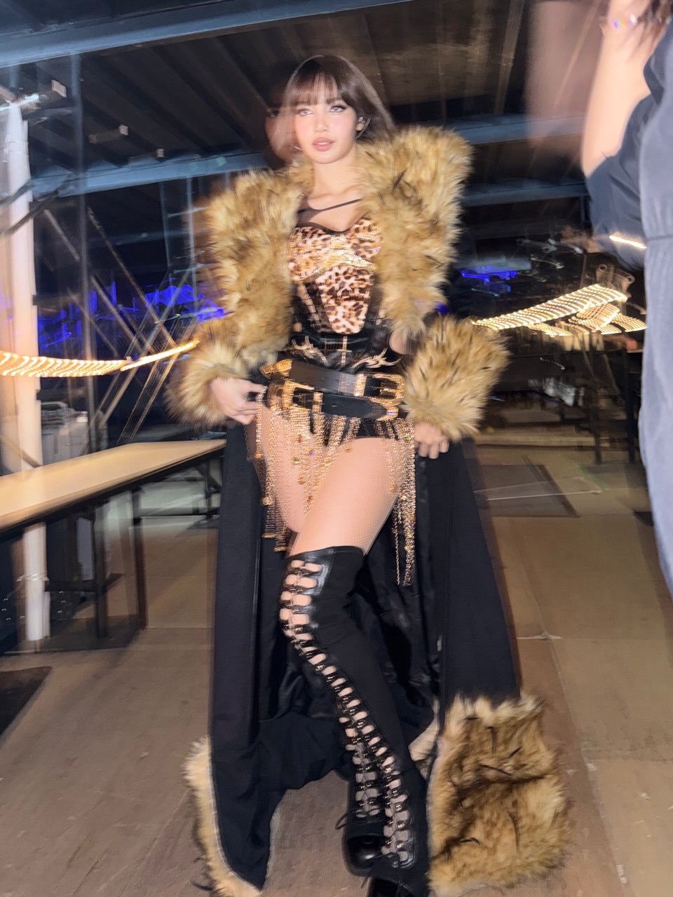 ลิซ่า - ลลิษา มโนบาล