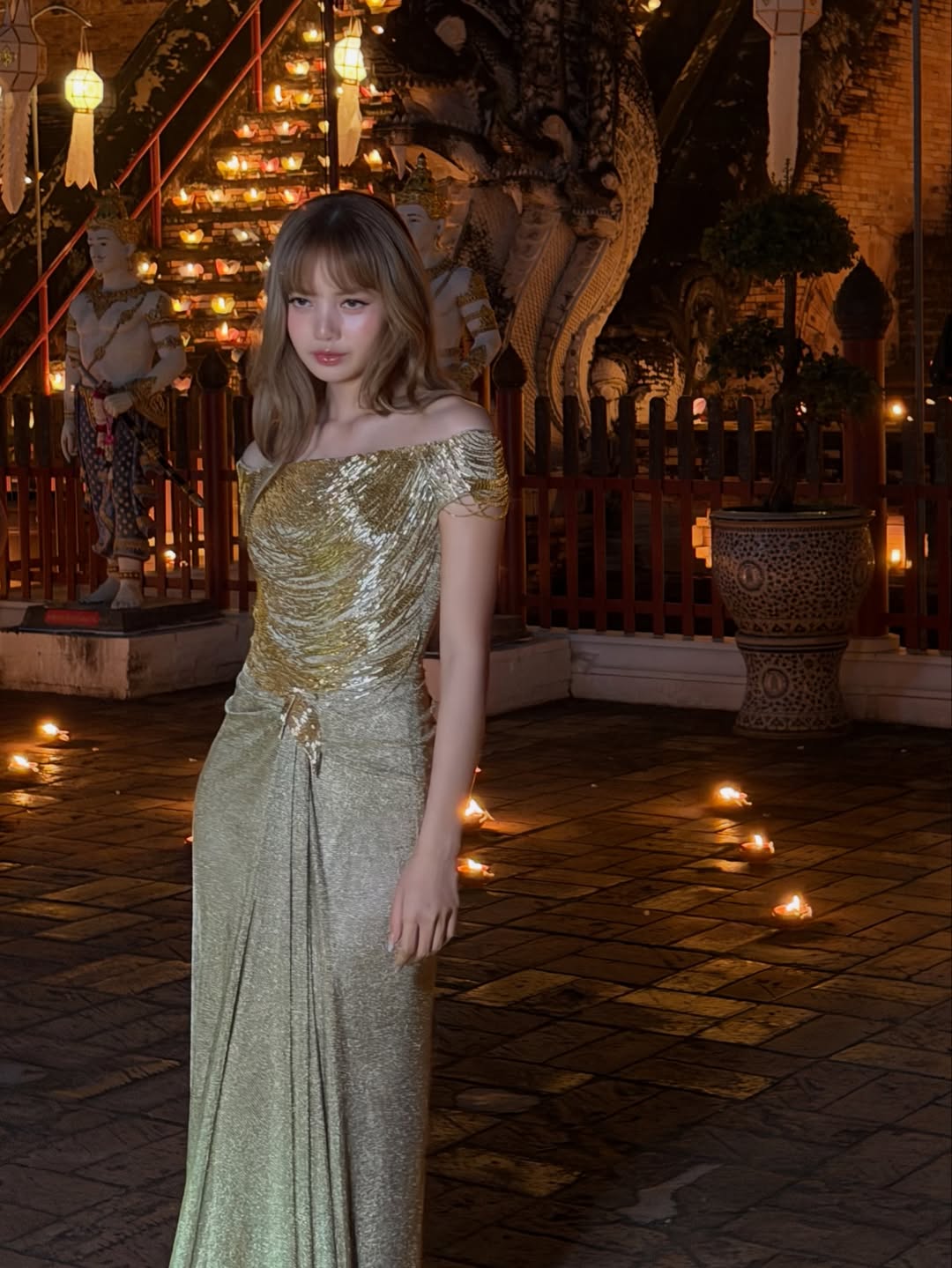 ลิซ่า - ลลิษา มโนบาล