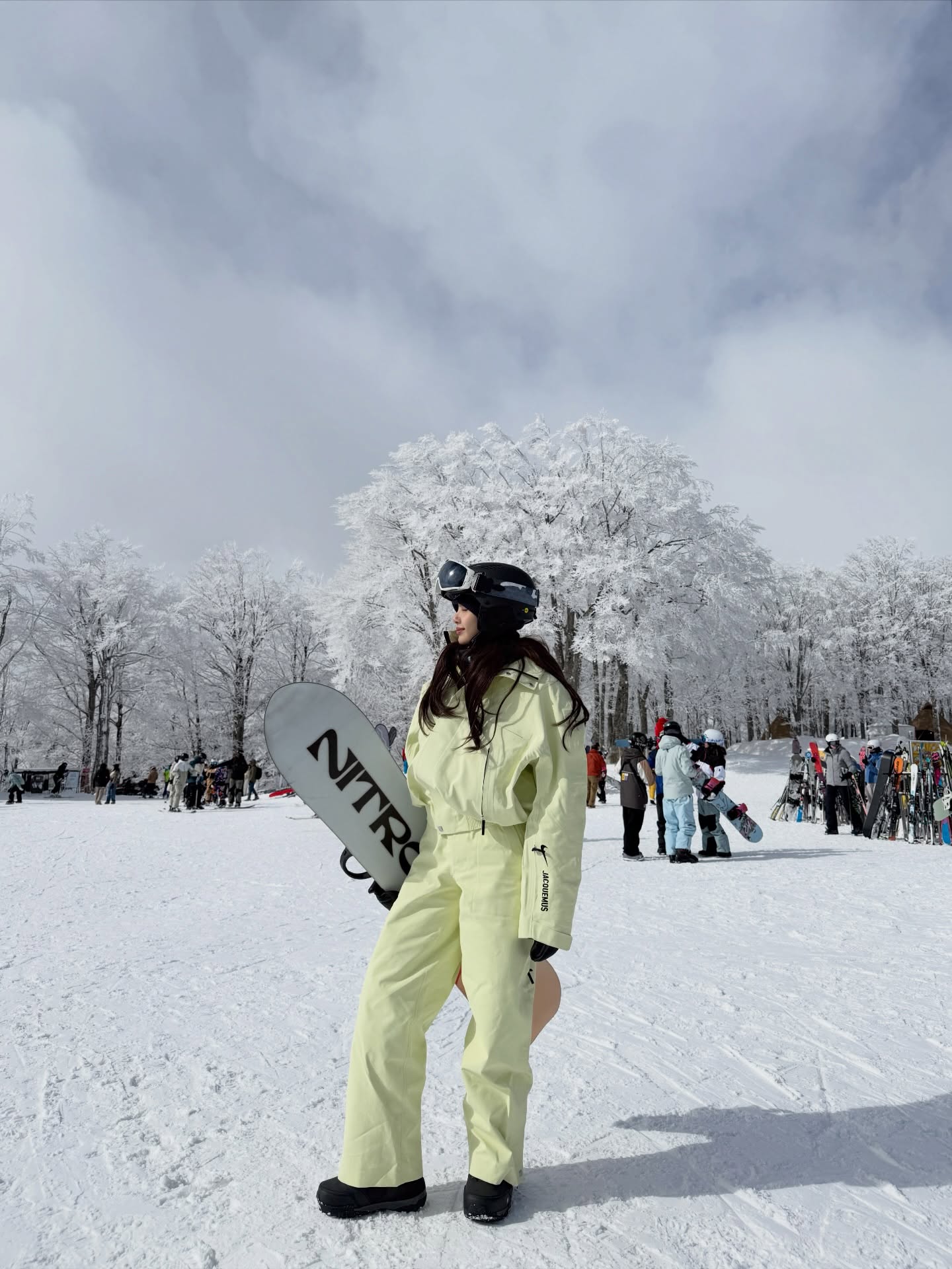 ลิซ่า - ลลิษา มโนบาล