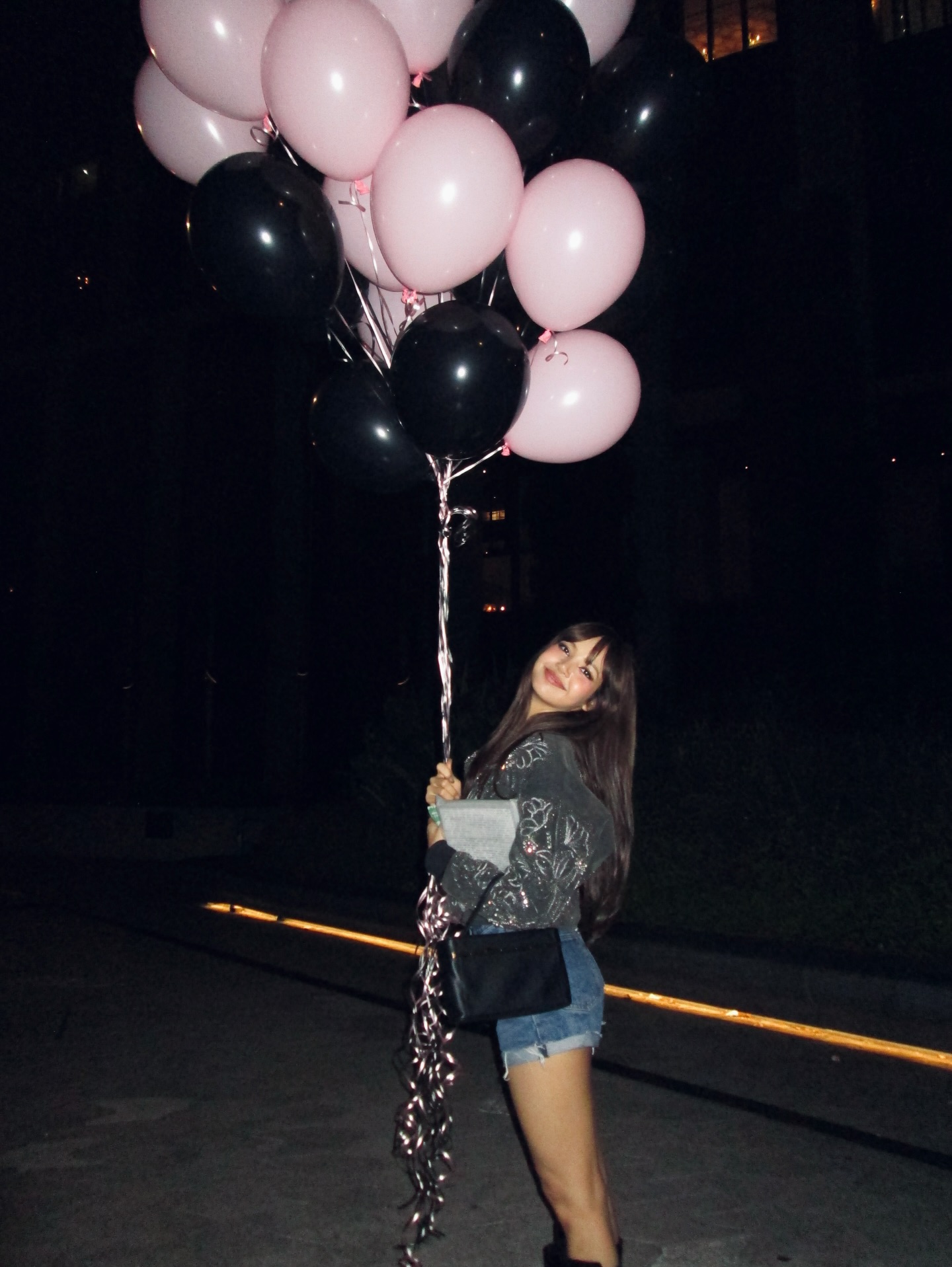 ลิซ่า - ลลิษา มโนบาล