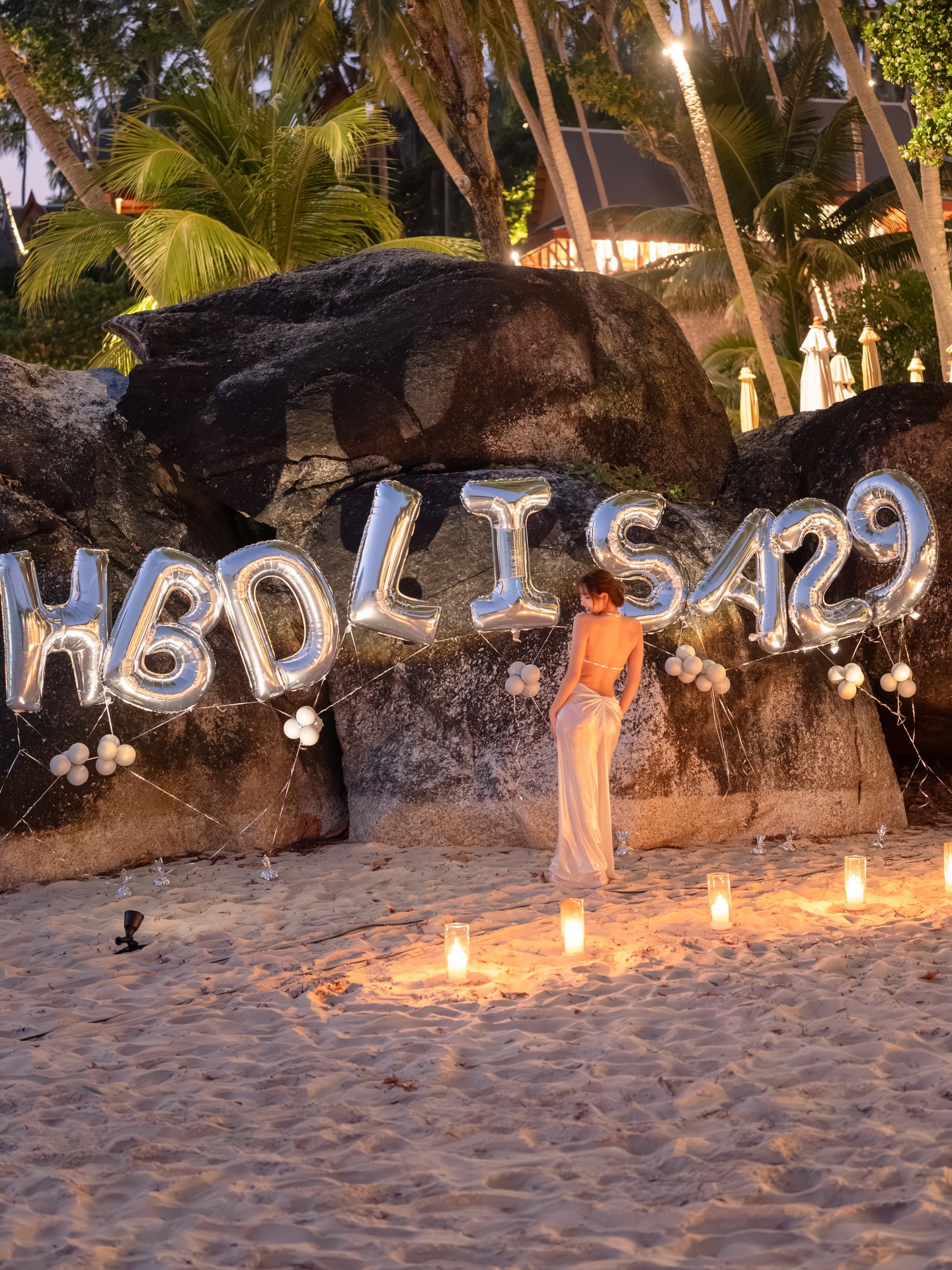 ลิซ่า - ลลิษา มโนบาล