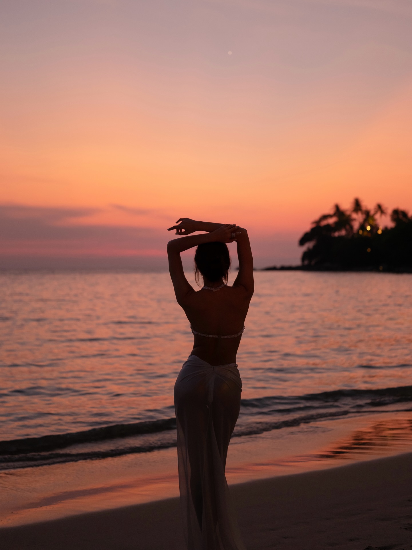 ลิซ่า - ลลิษา มโนบาล