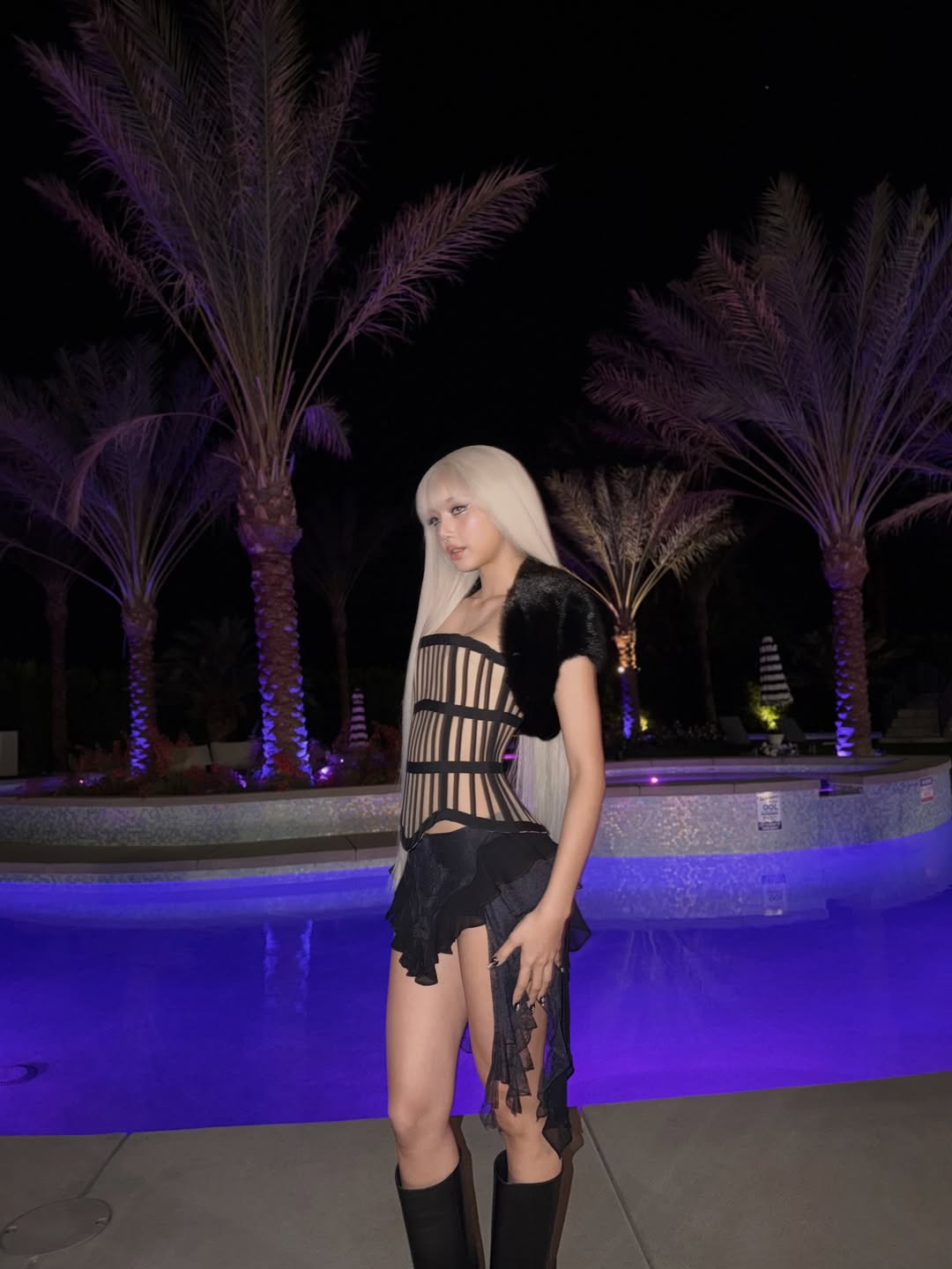 ลิซ่า - ลลิษา มโนบาล