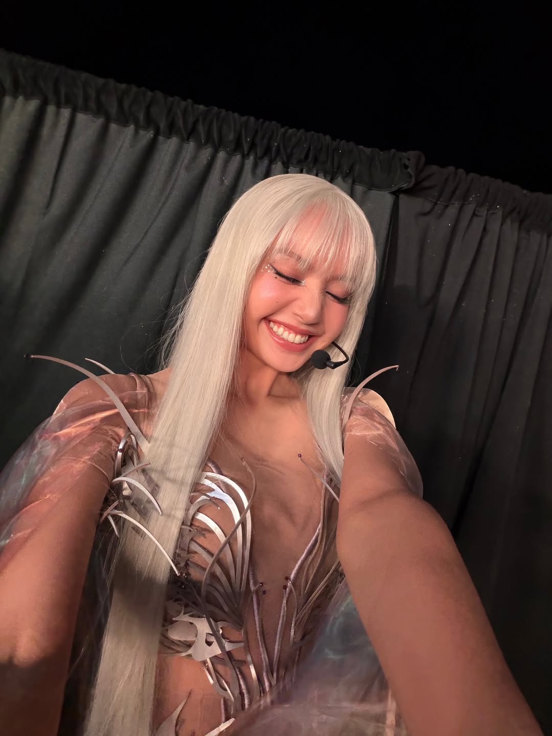 ลิซ่า - ลลิษา มโนบาล