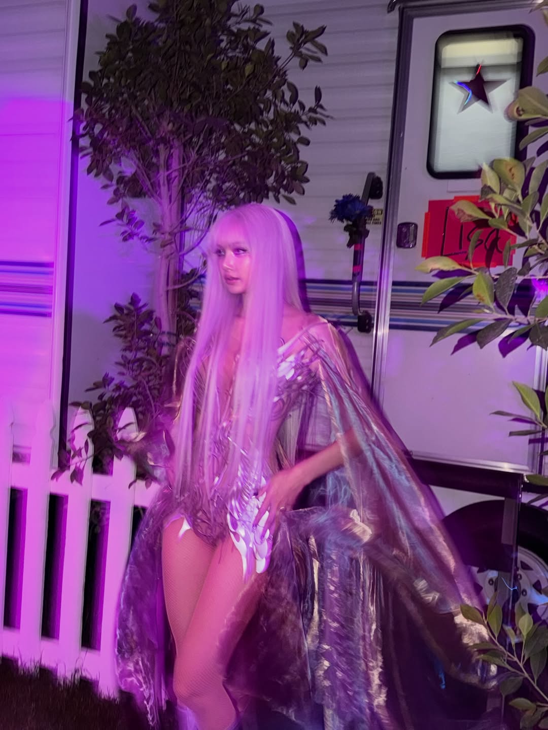 ลิซ่า - ลลิษา มโนบาล