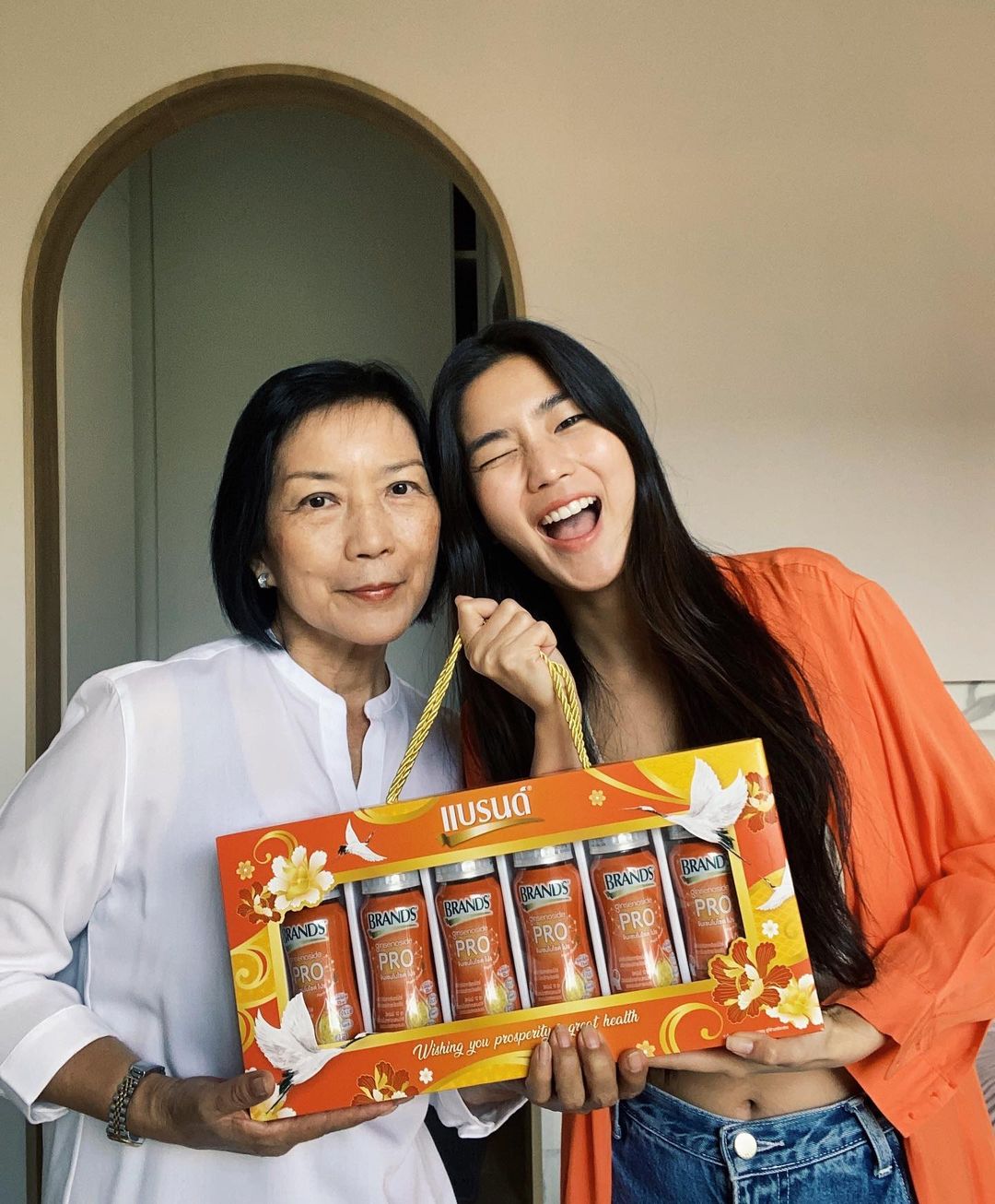 ก้อย - อรัชพร โภคินภากร