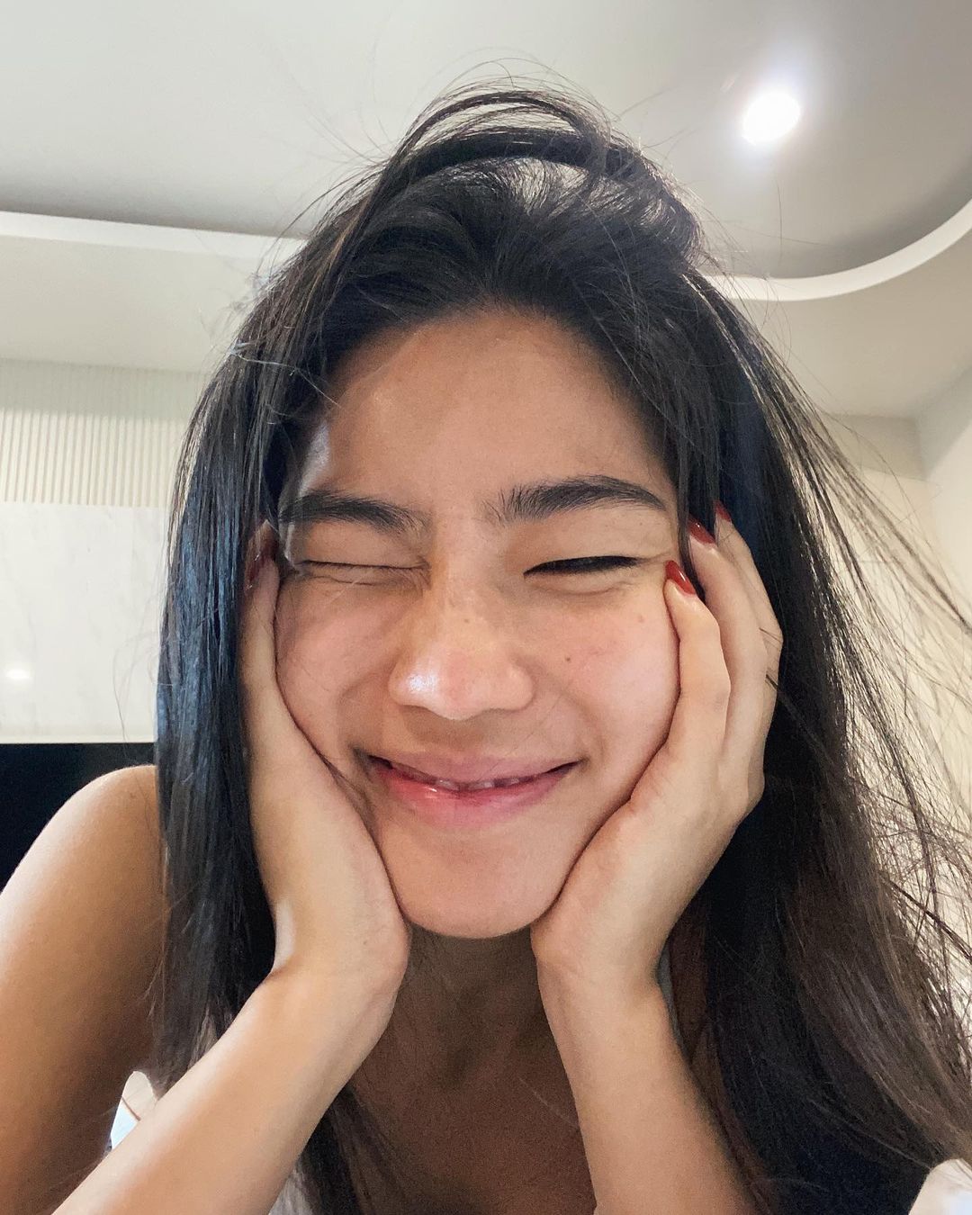 ก้อย - อรัชพร โภคินภากร
