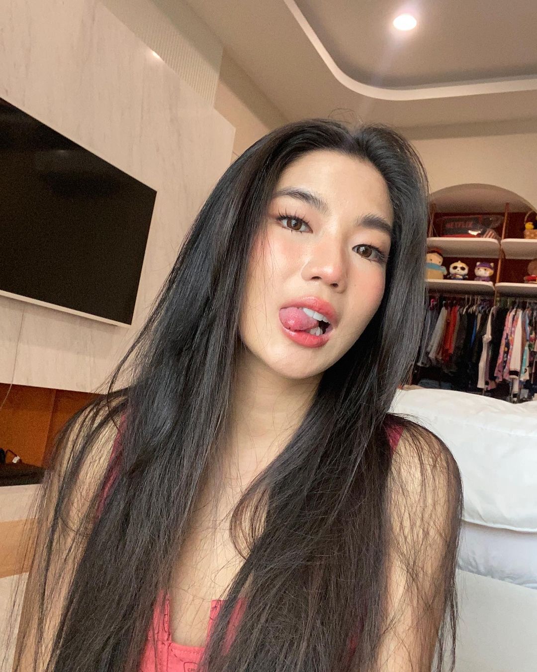 ก้อย - อรัชพร โภคินภากร