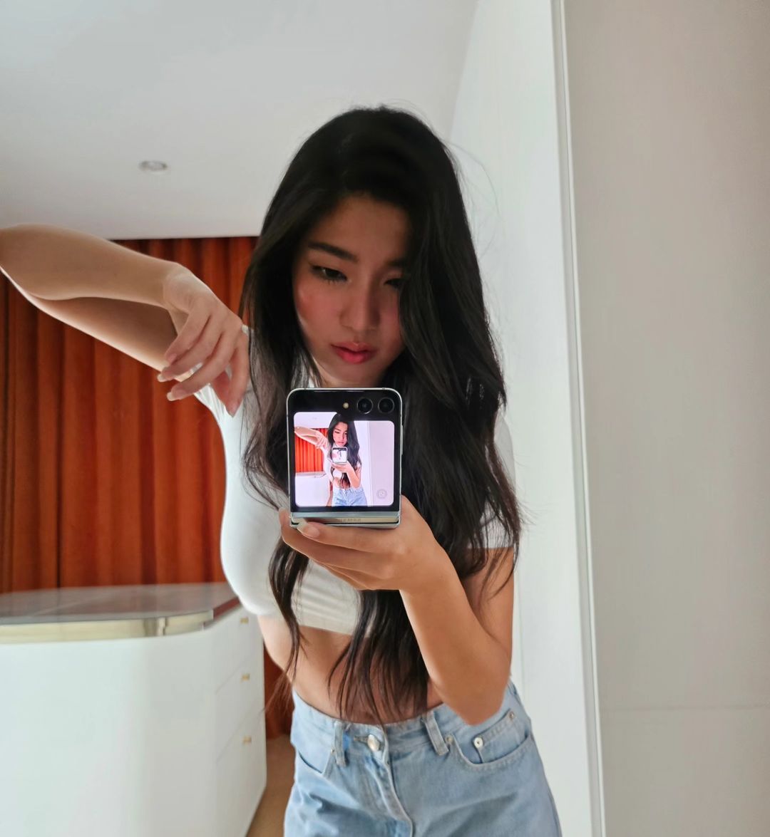 ก้อย - อรัชพร โภคินภากร