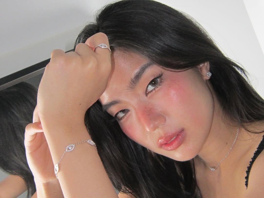 ก้อย - อรัชพร โภคินภากร