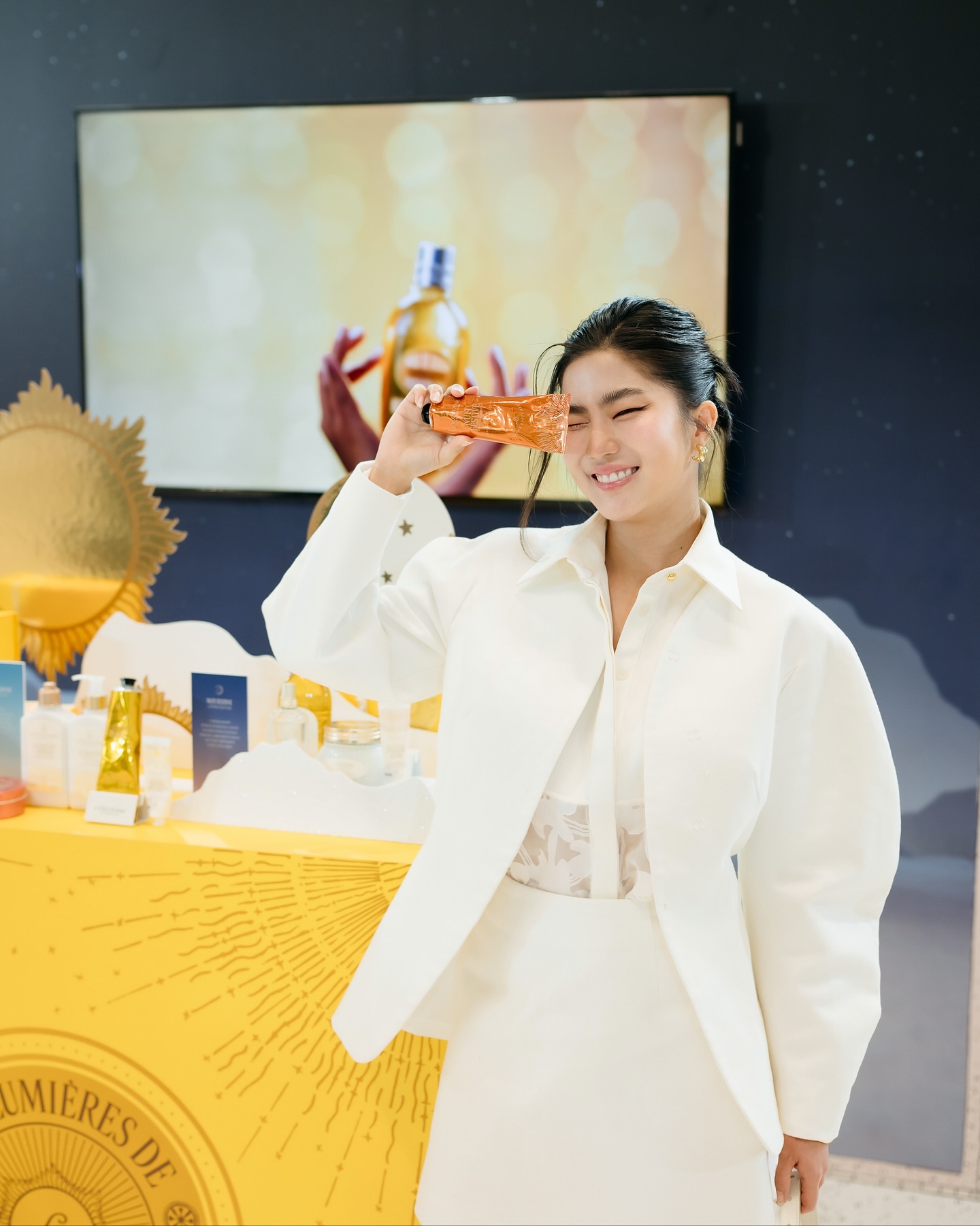 ก้อย - อรัชพร โภคินภากร