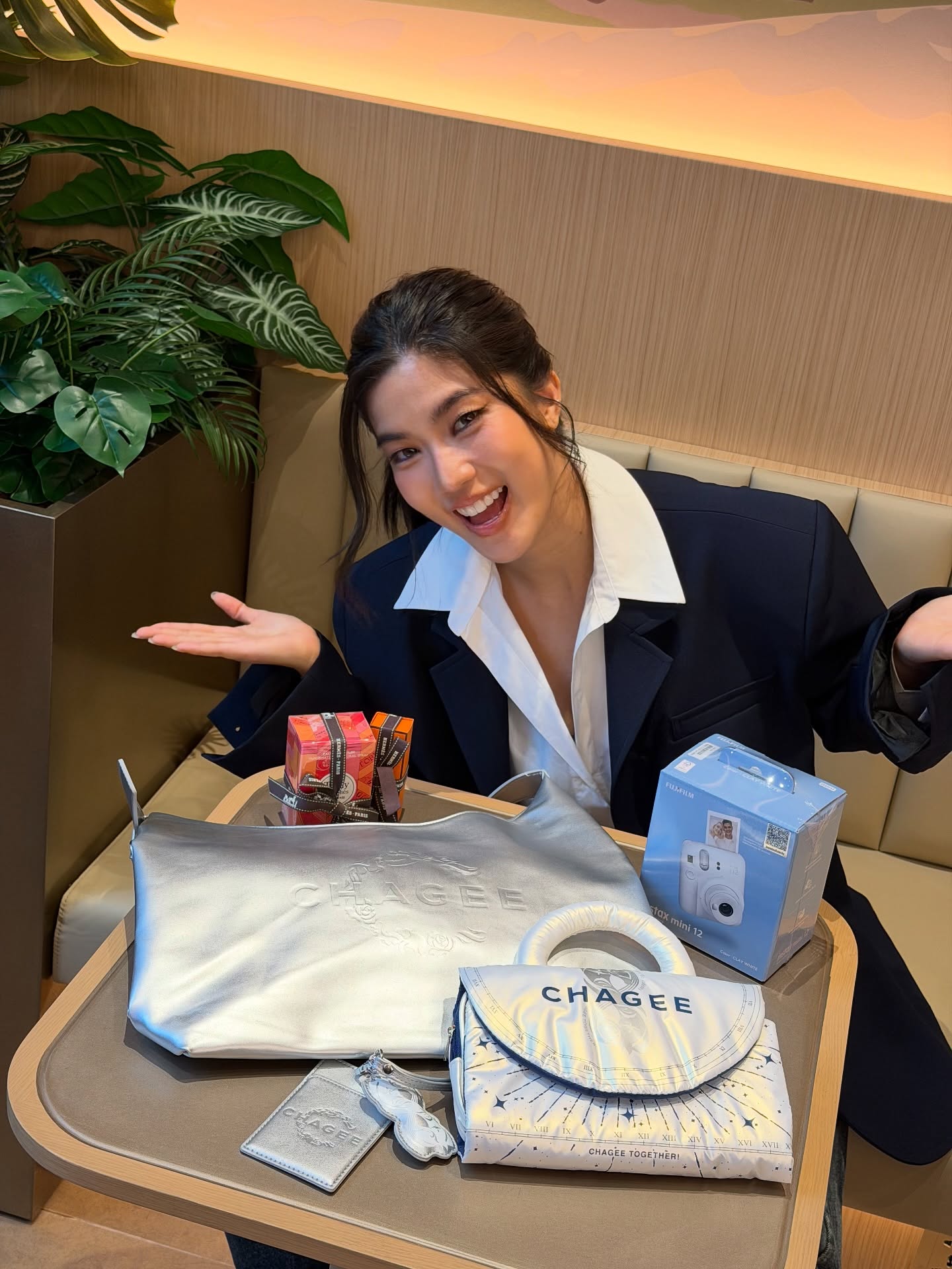 ก้อย - อรัชพร โภคินภากร