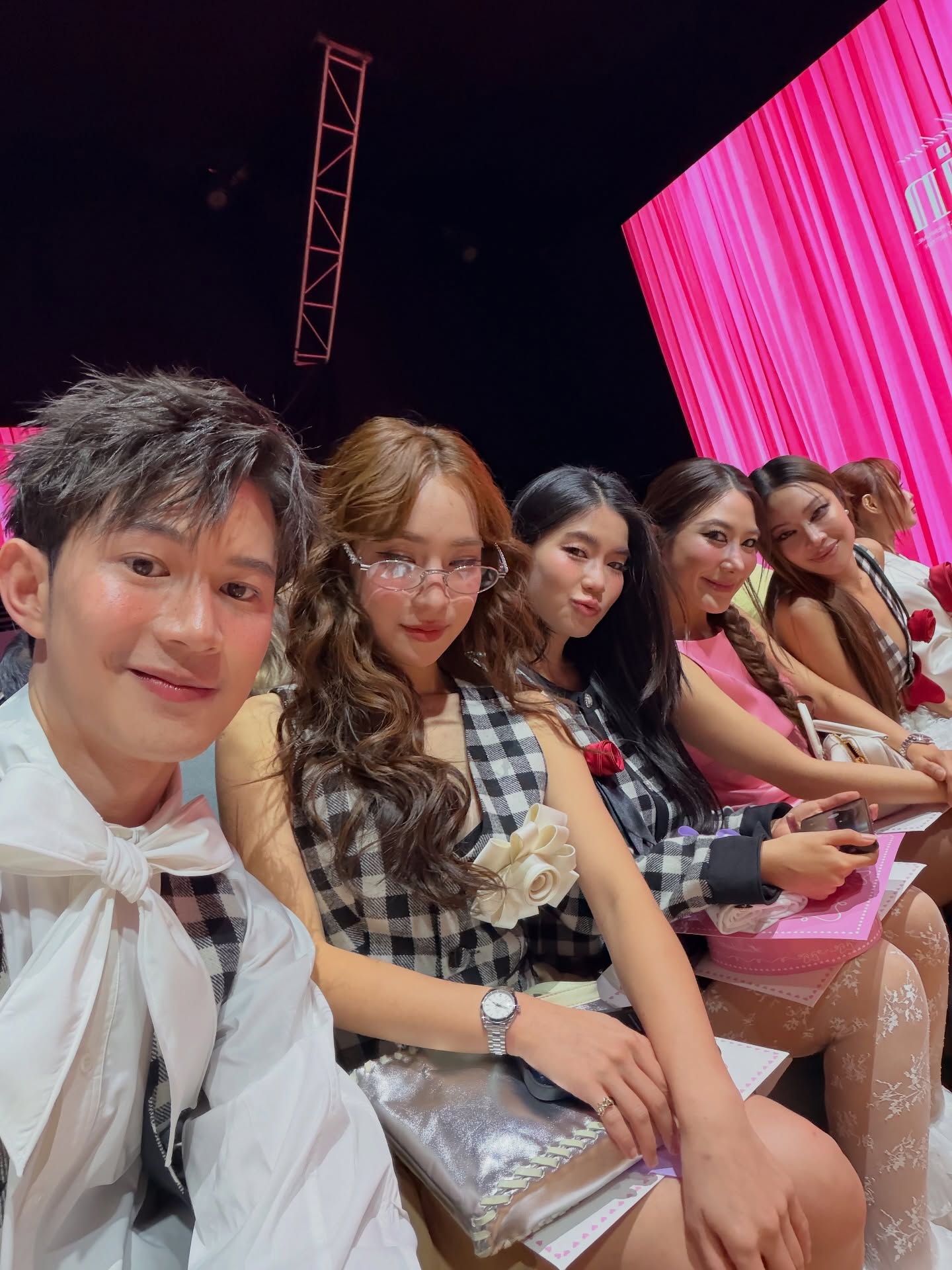 ก้อย - อรัชพร โภคินภากร