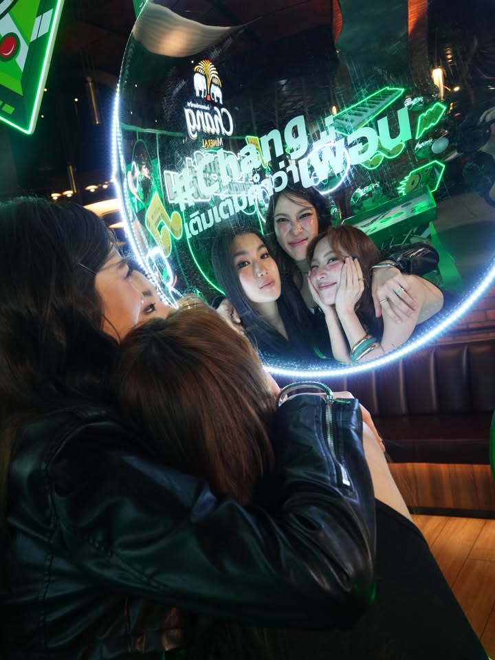 ก้อย - อรัชพร โภคินภากร