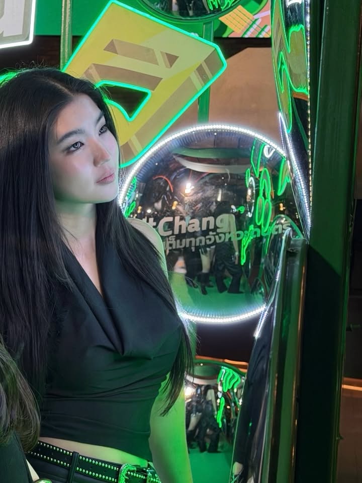 ก้อย - อรัชพร โภคินภากร