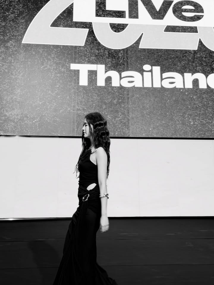 ก้อย - อรัชพร โภคินภากร