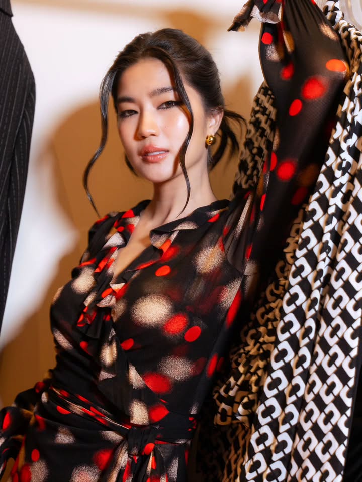 ก้อย - อรัชพร โภคินภากร