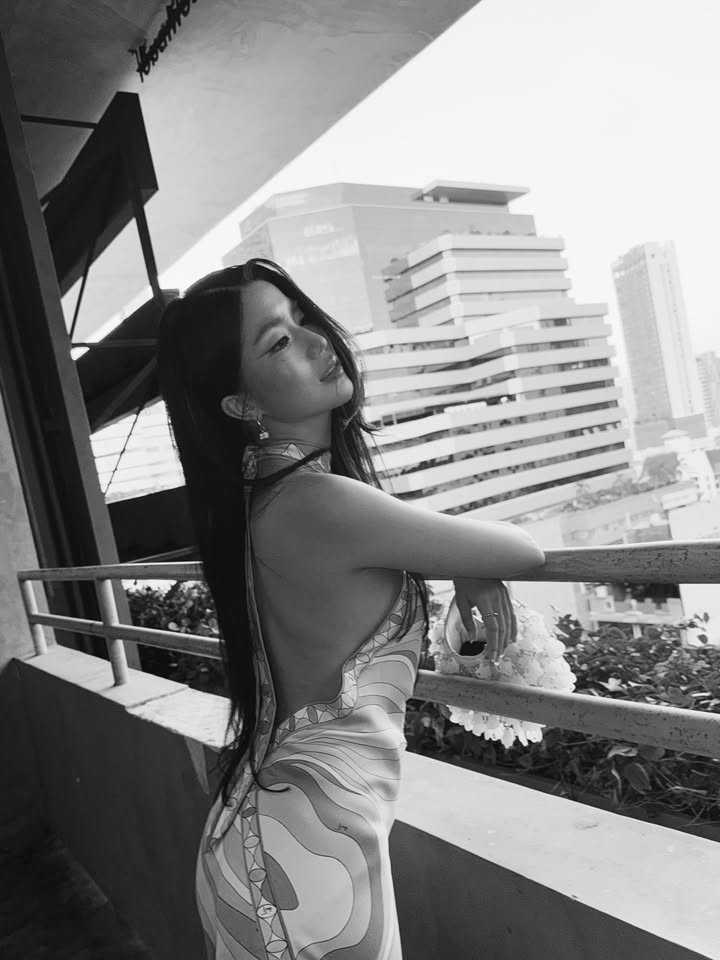 ก้อย - อรัชพร โภคินภากร