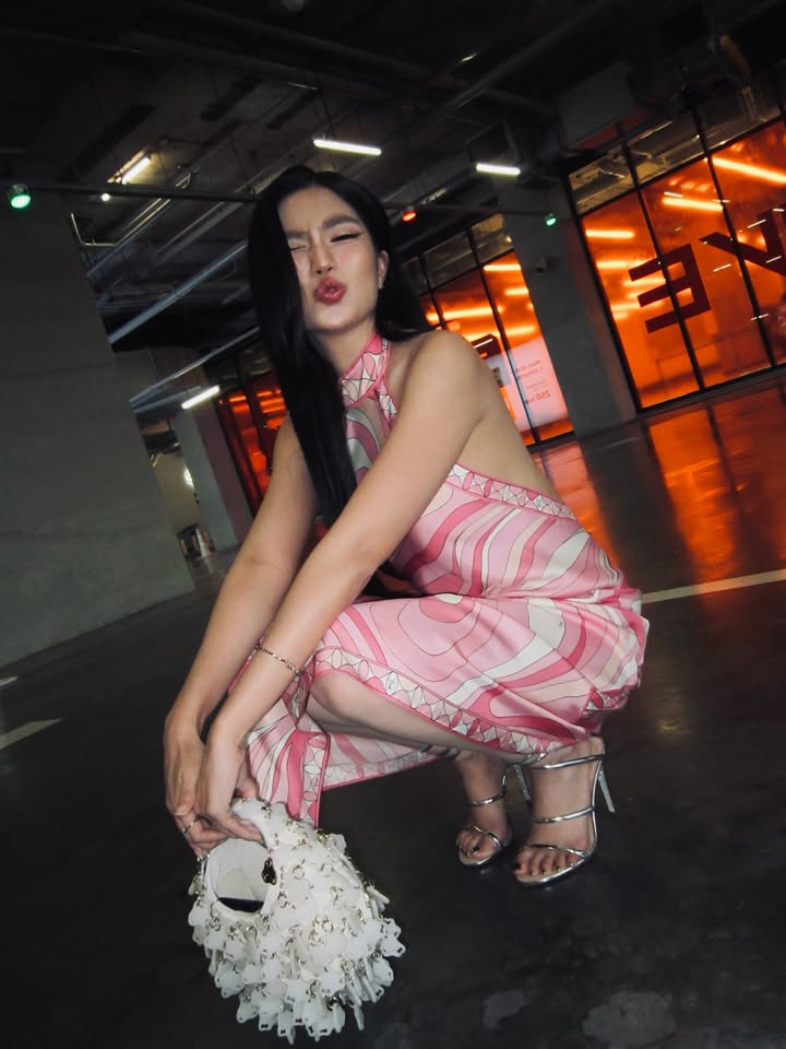 ก้อย - อรัชพร โภคินภากร