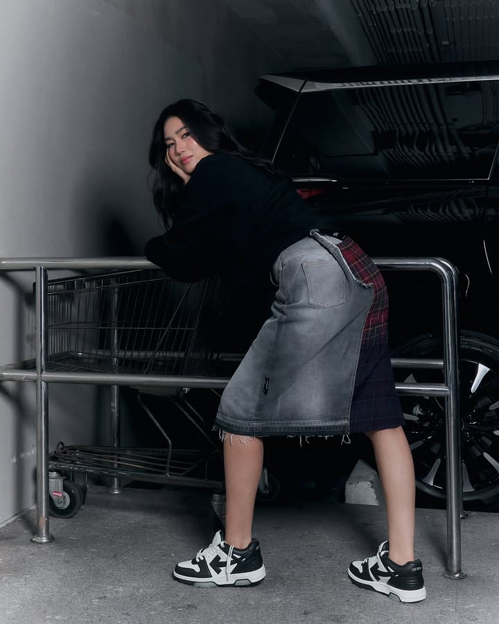 ก้อย - อรัชพร โภคินภากร