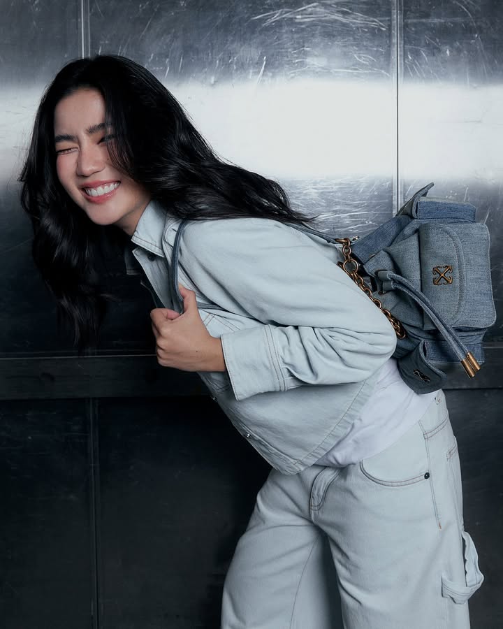 ก้อย - อรัชพร โภคินภากร