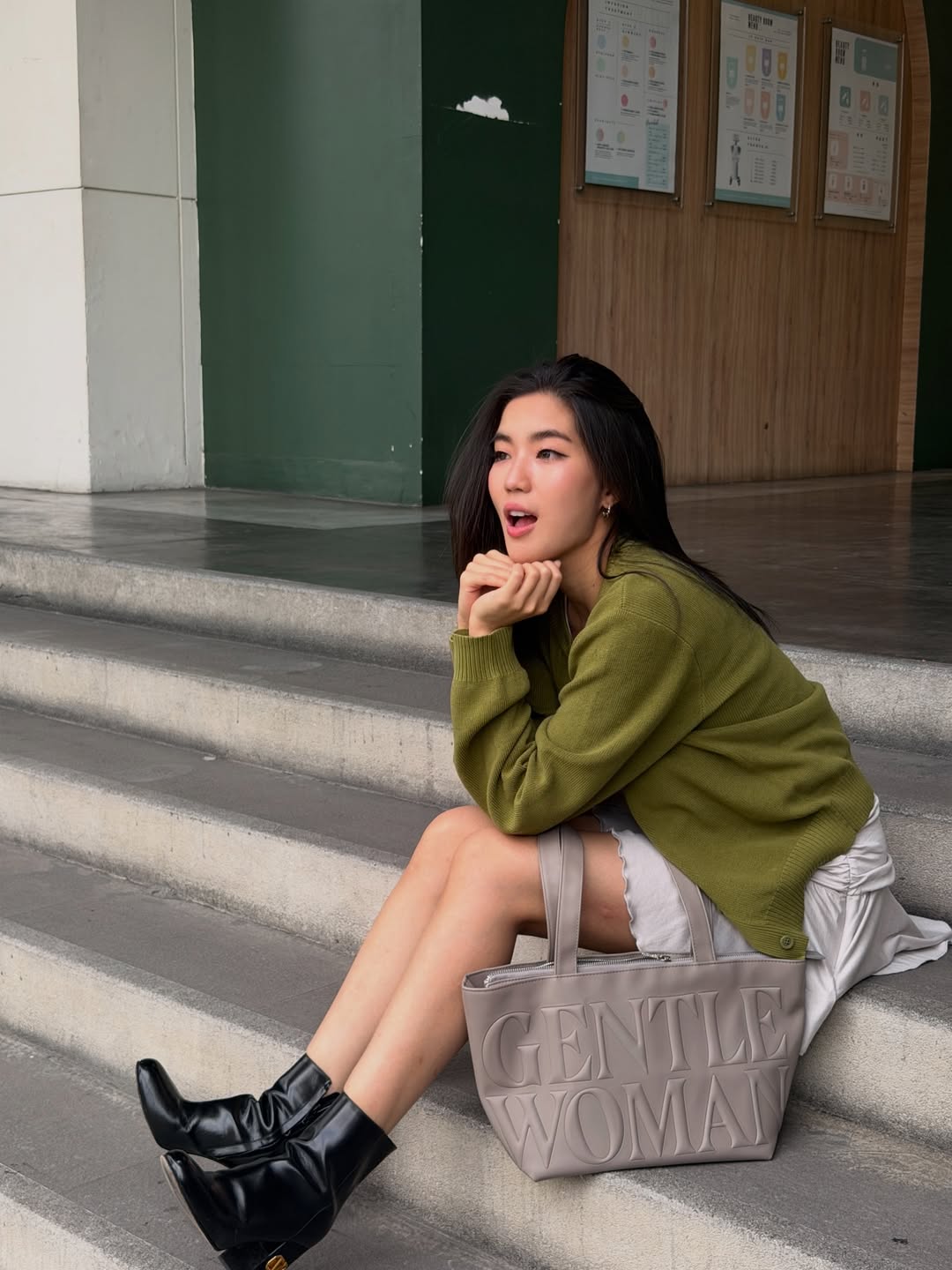 ก้อย - อรัชพร โภคินภากร