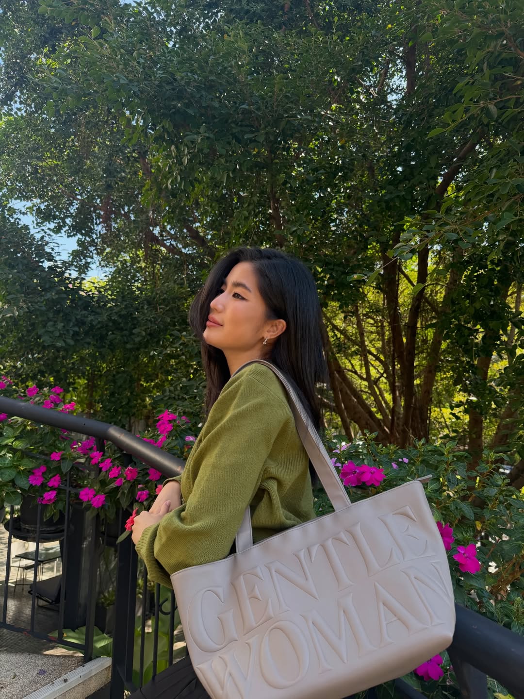 ก้อย - อรัชพร โภคินภากร