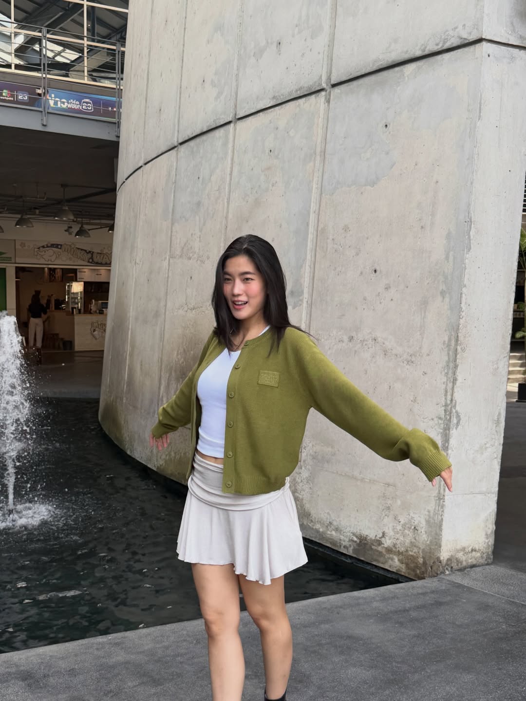 ก้อย - อรัชพร โภคินภากร