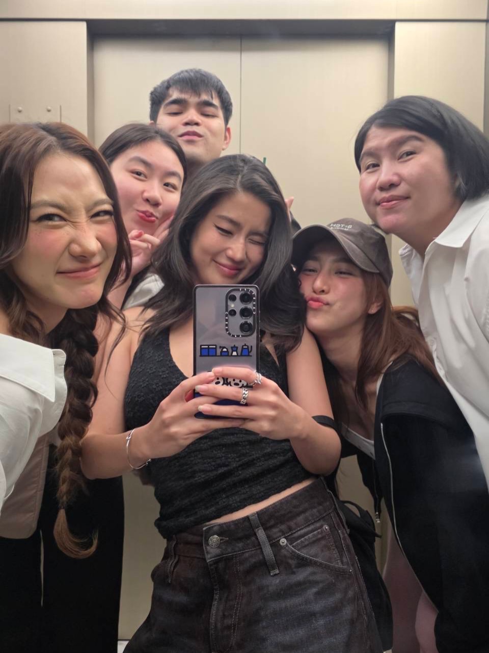 ก้อย - อรัชพร โภคินภากร