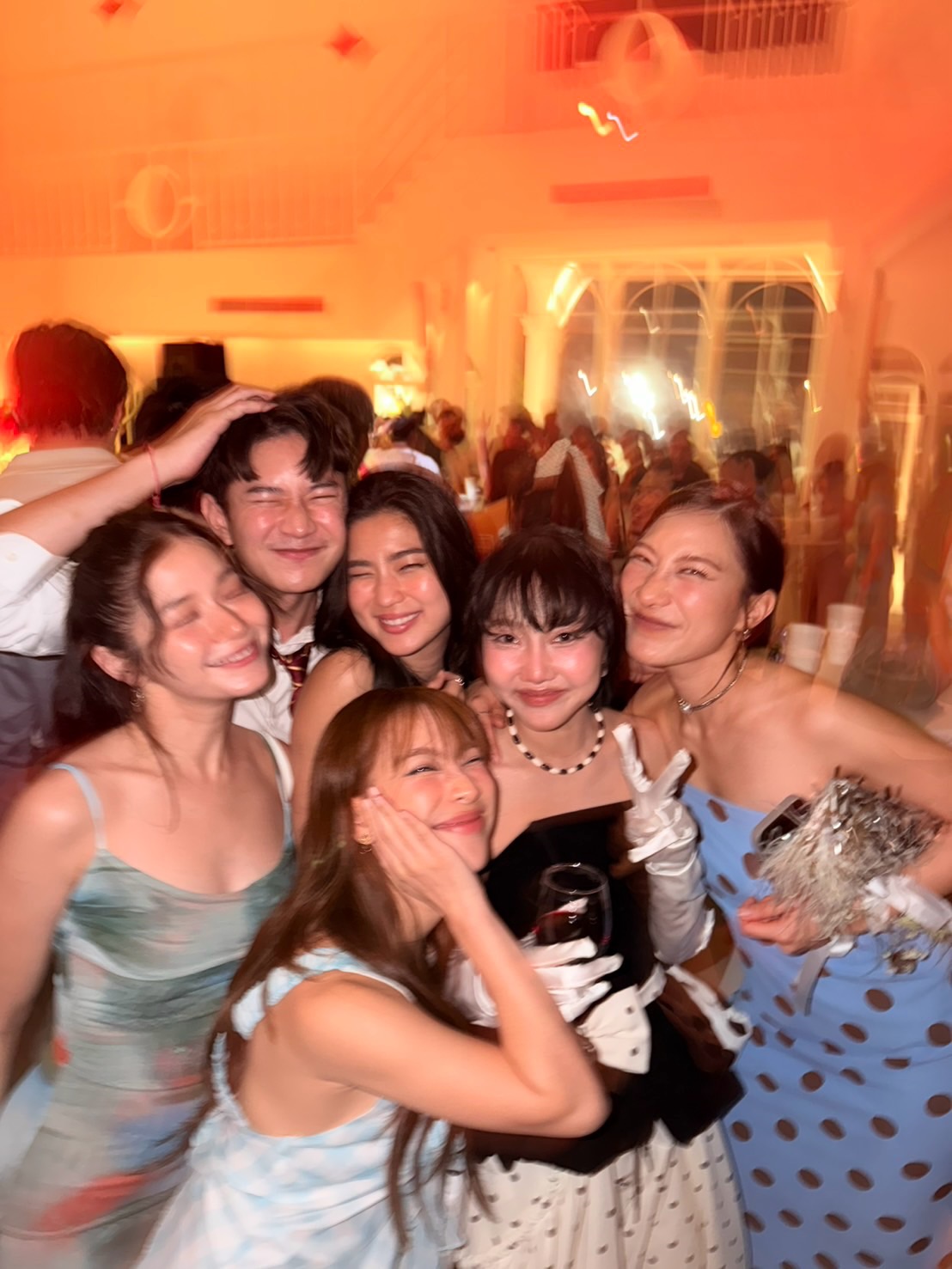 ก้อย - อรัชพร โภคินภากร