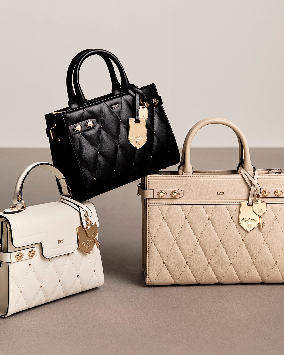 ก้อย - อรัชพร โภคินภากร