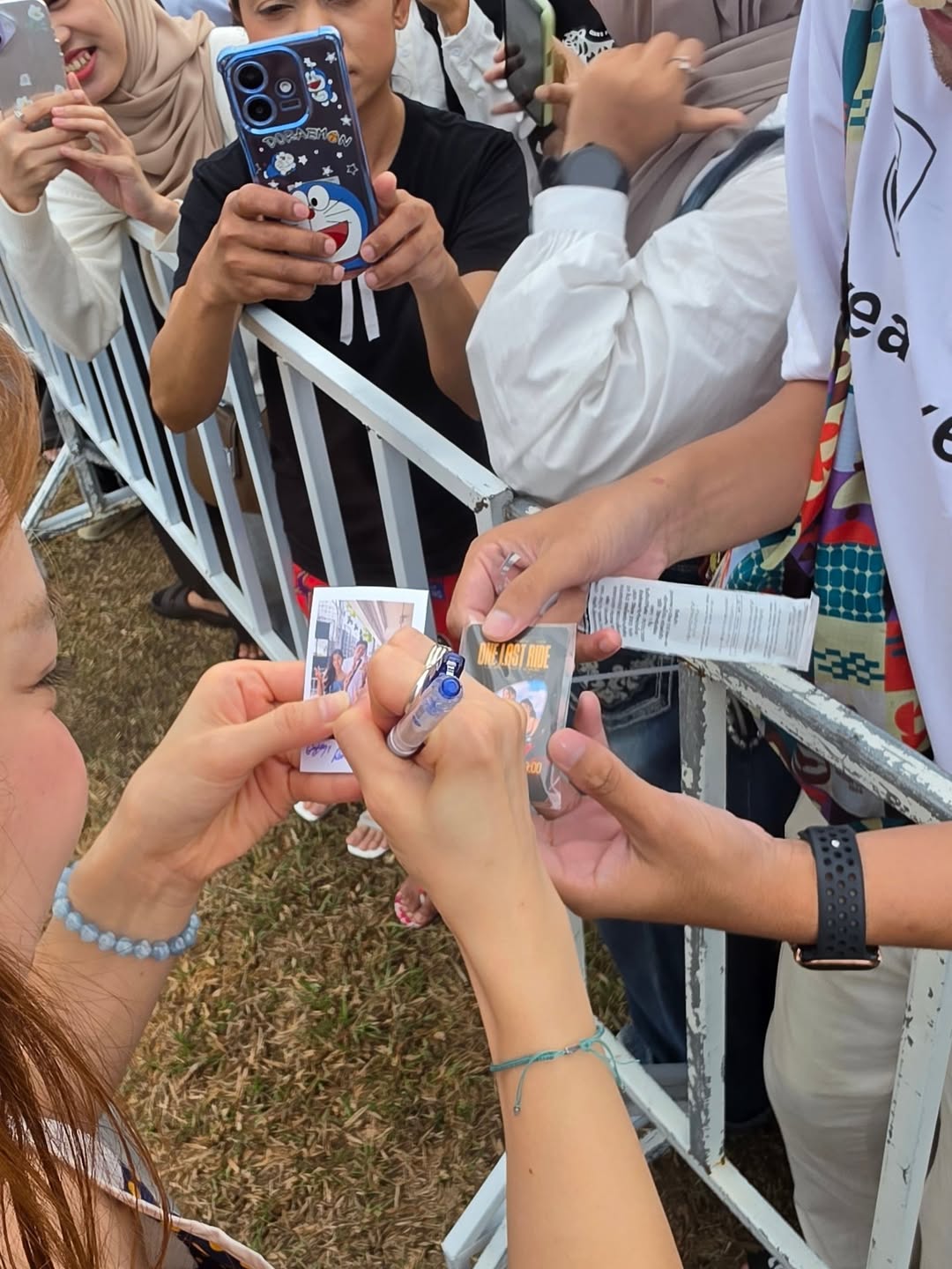 ก้อย - อรัชพร โภคินภากร